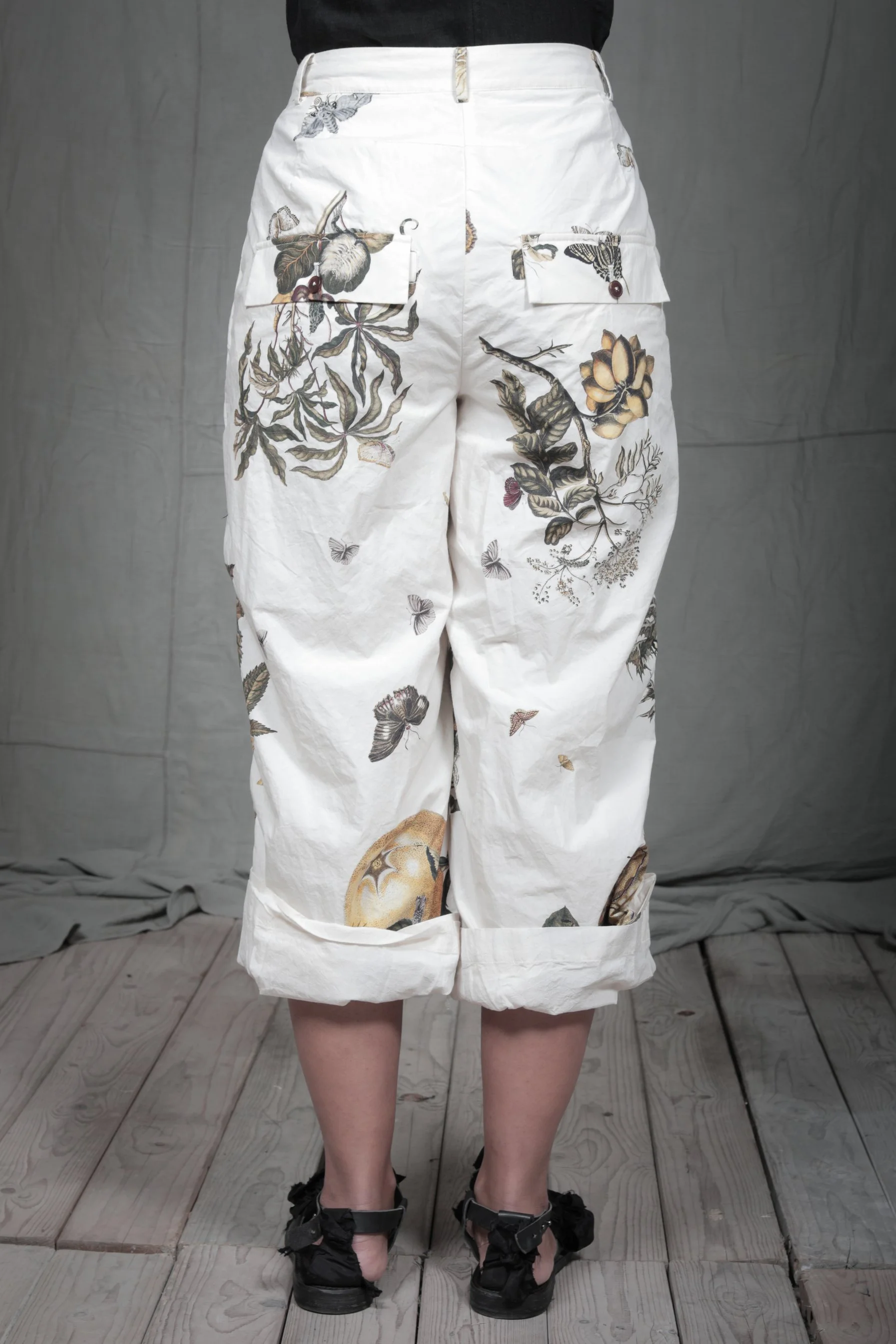 AM - SS2023 - MENS LOOKBOOK-1090 2.jpg
