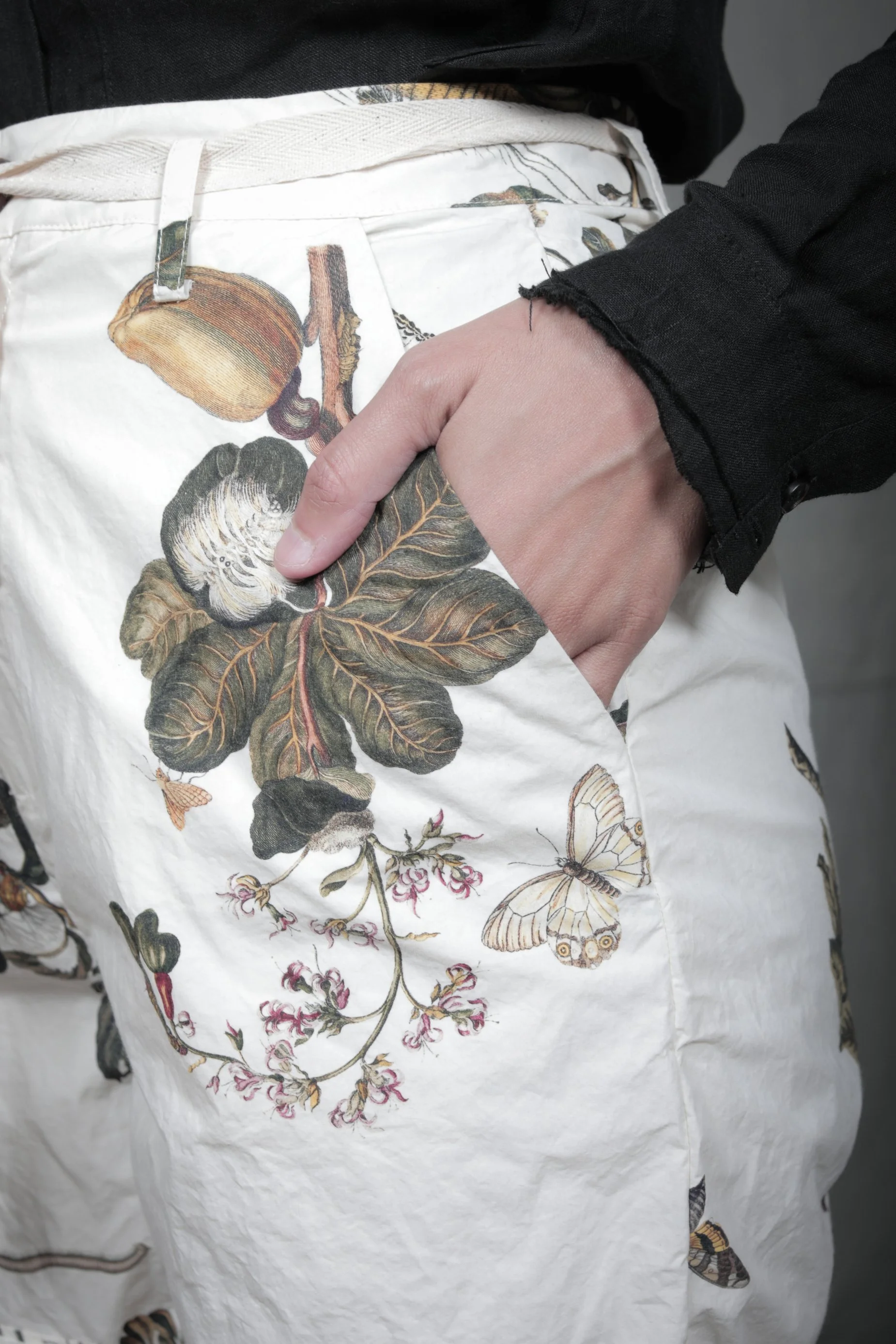 AM - SS2023 - MENS LOOKBOOK-1100 2.jpg