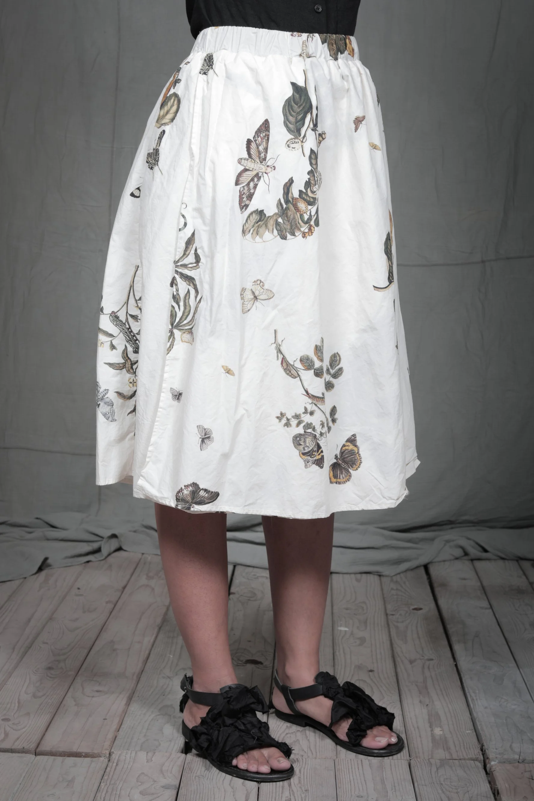 AM - SS2023 - MENS LOOKBOOK-1107 2.jpg