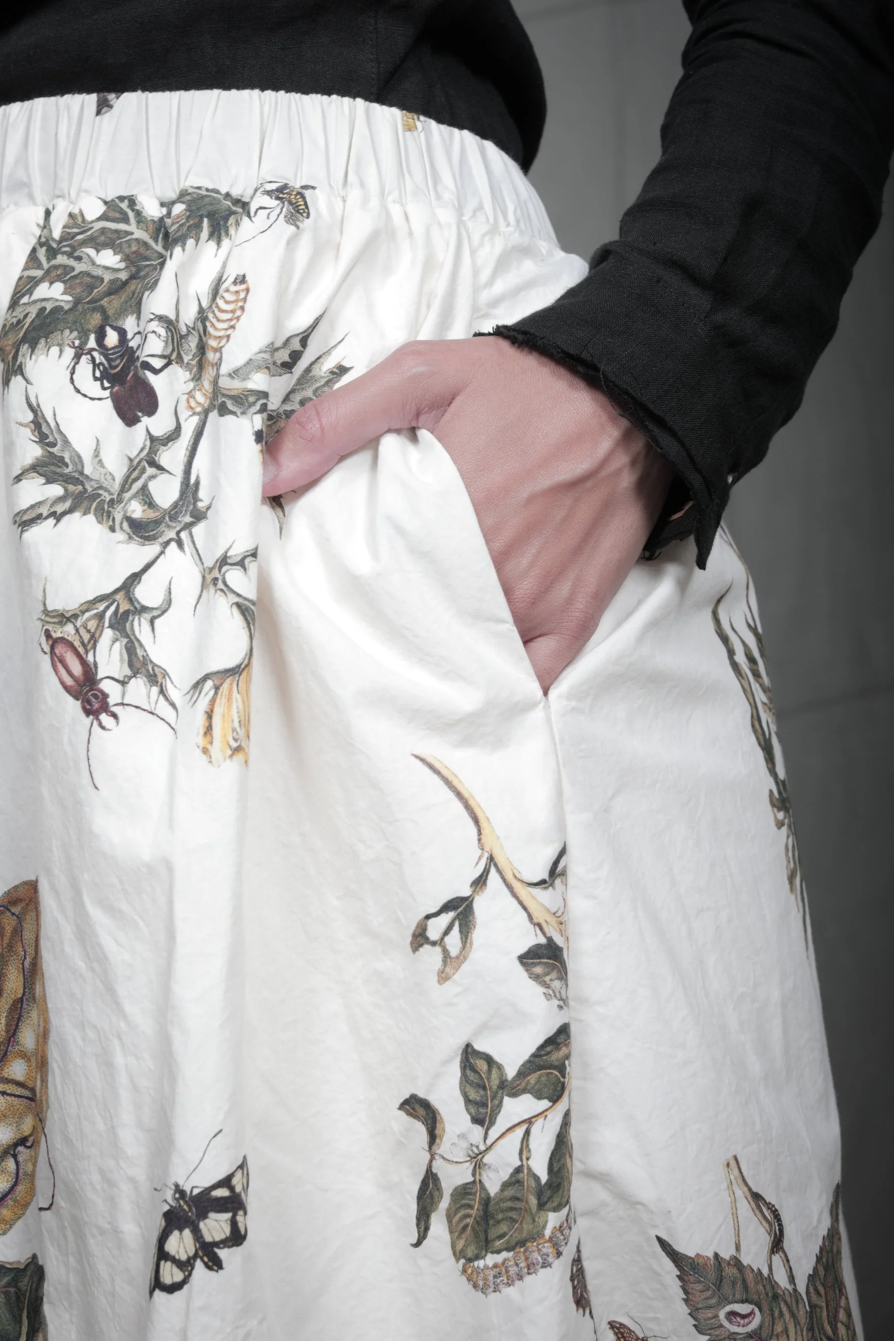 AM - SS2023 - MENS LOOKBOOK-1108 2.jpg