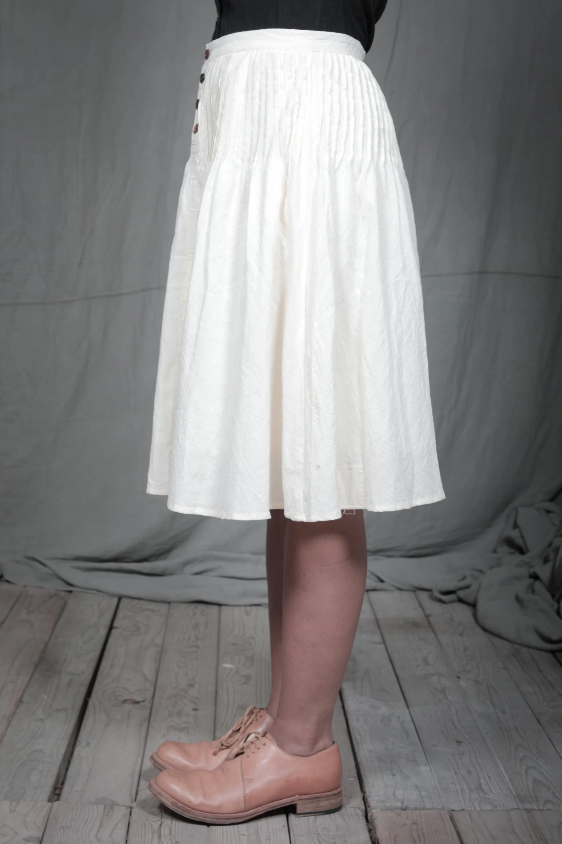 AM - SS2023 - MENS LOOKBOOK-1000 2.jpg