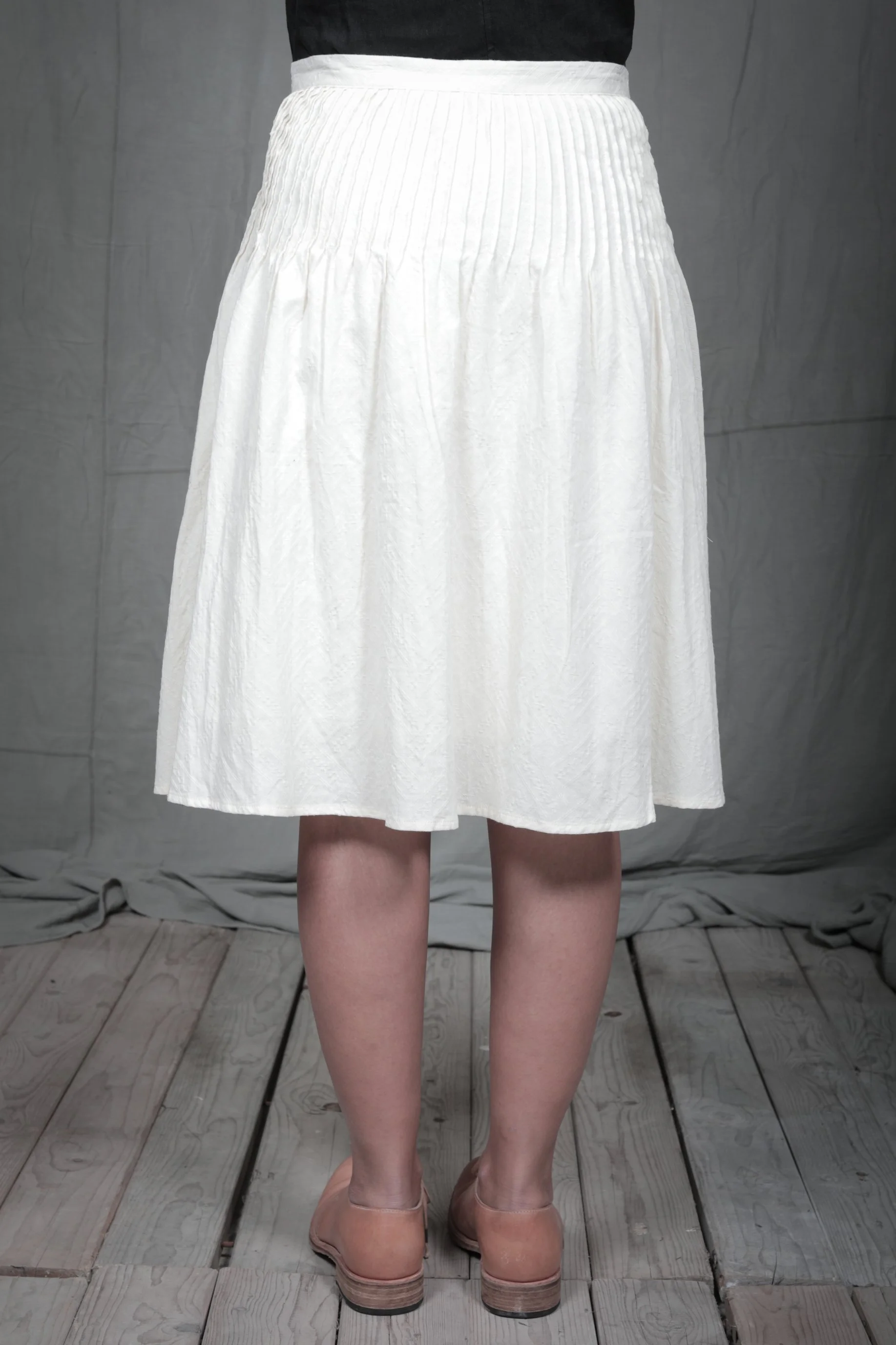 AM - SS2023 - MENS LOOKBOOK-1001 2.jpg
