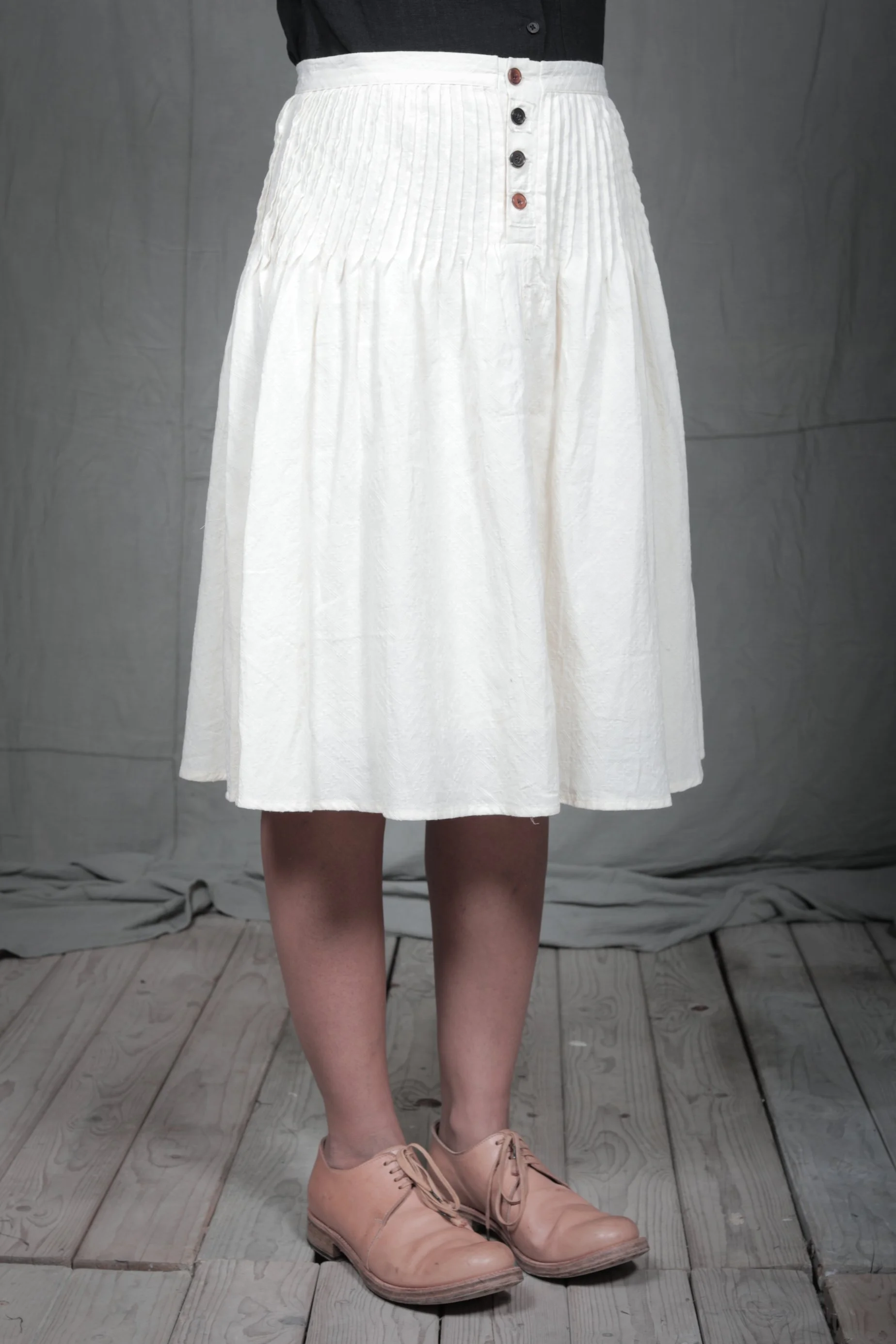 AM - SS2023 - MENS LOOKBOOK-1002 2.jpg