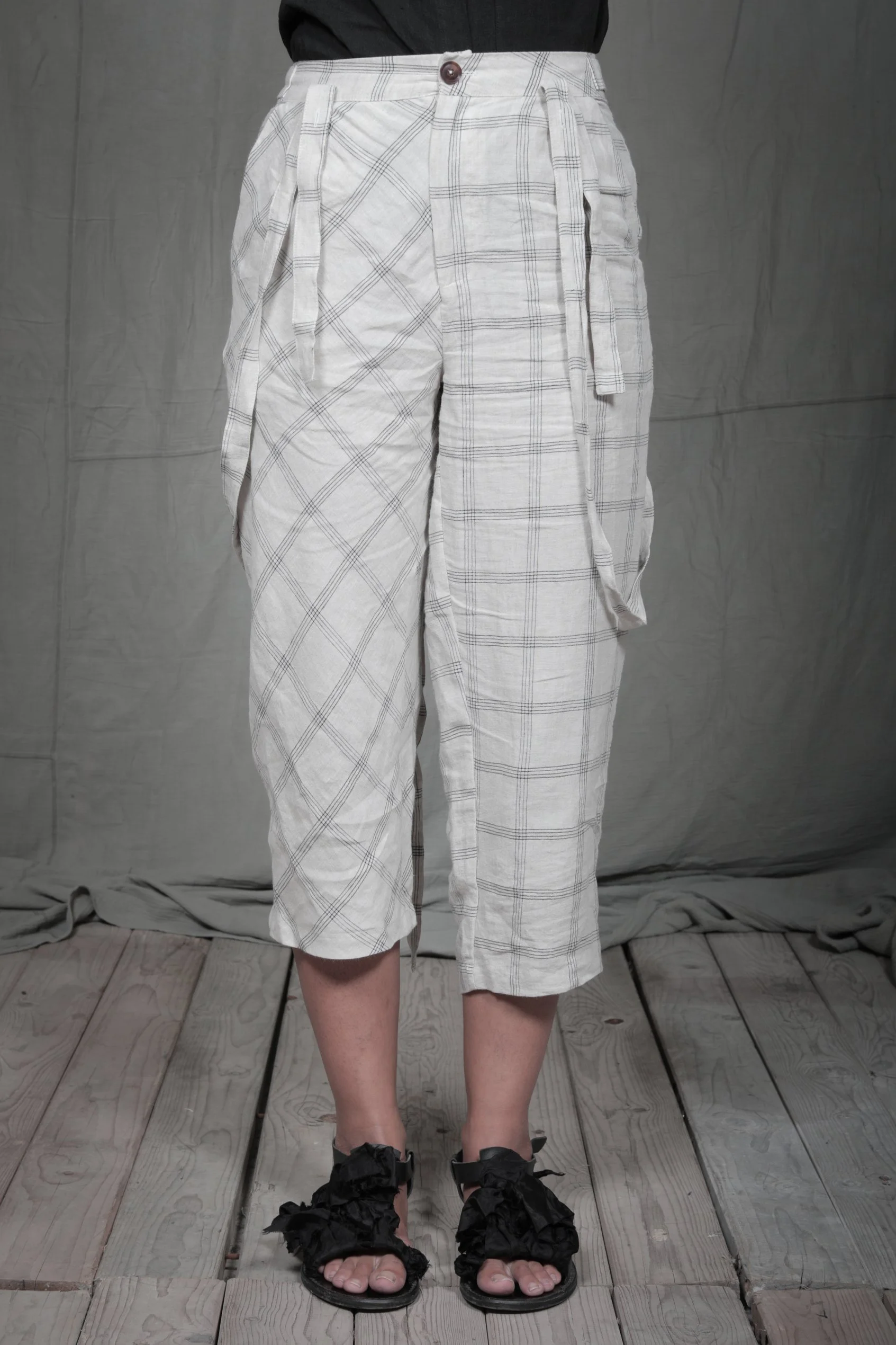 AM - SS2023 - MENS LOOKBOOK-1113.jpg
