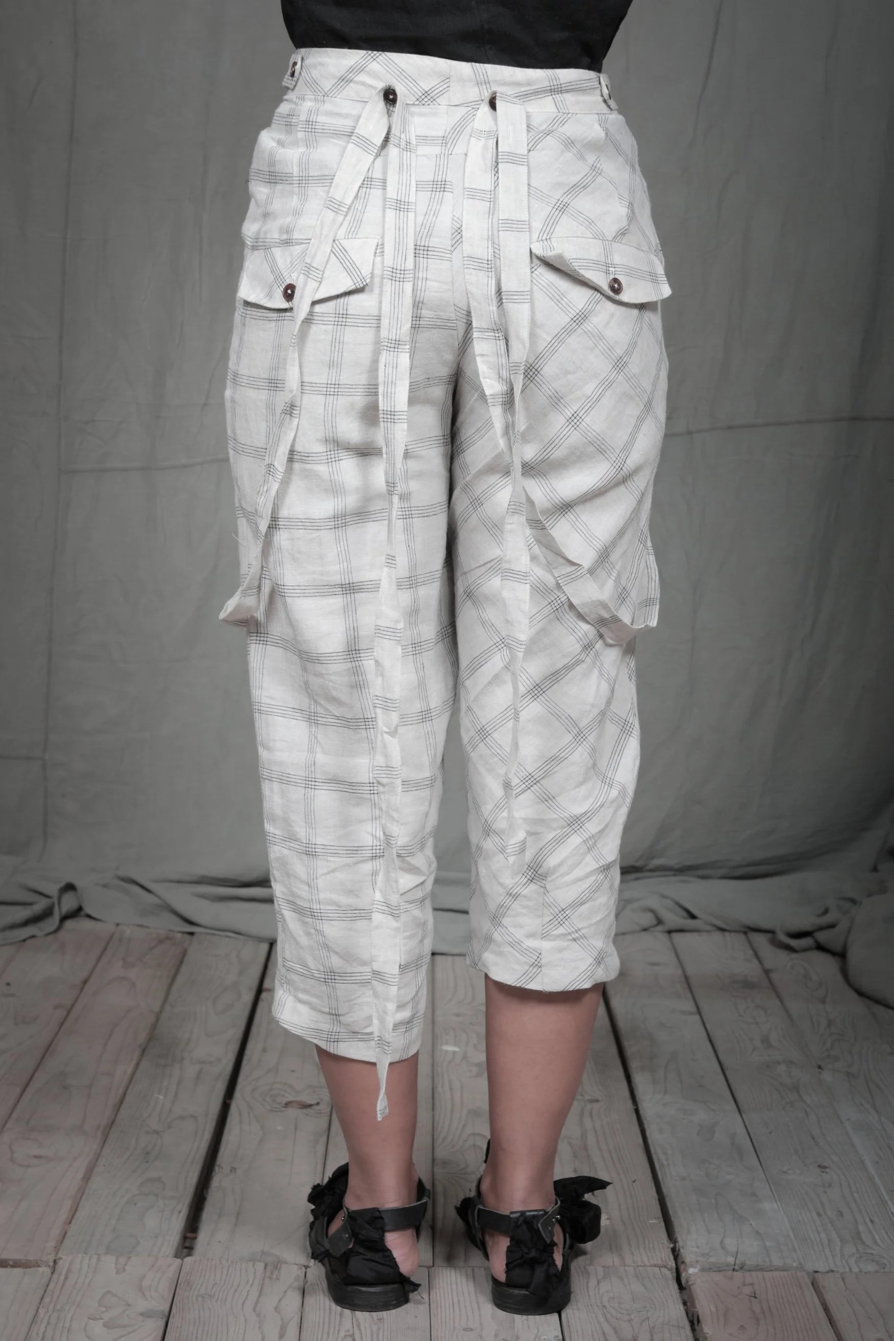 AM - SS2023 - MENS LOOKBOOK-1069 2.jpg