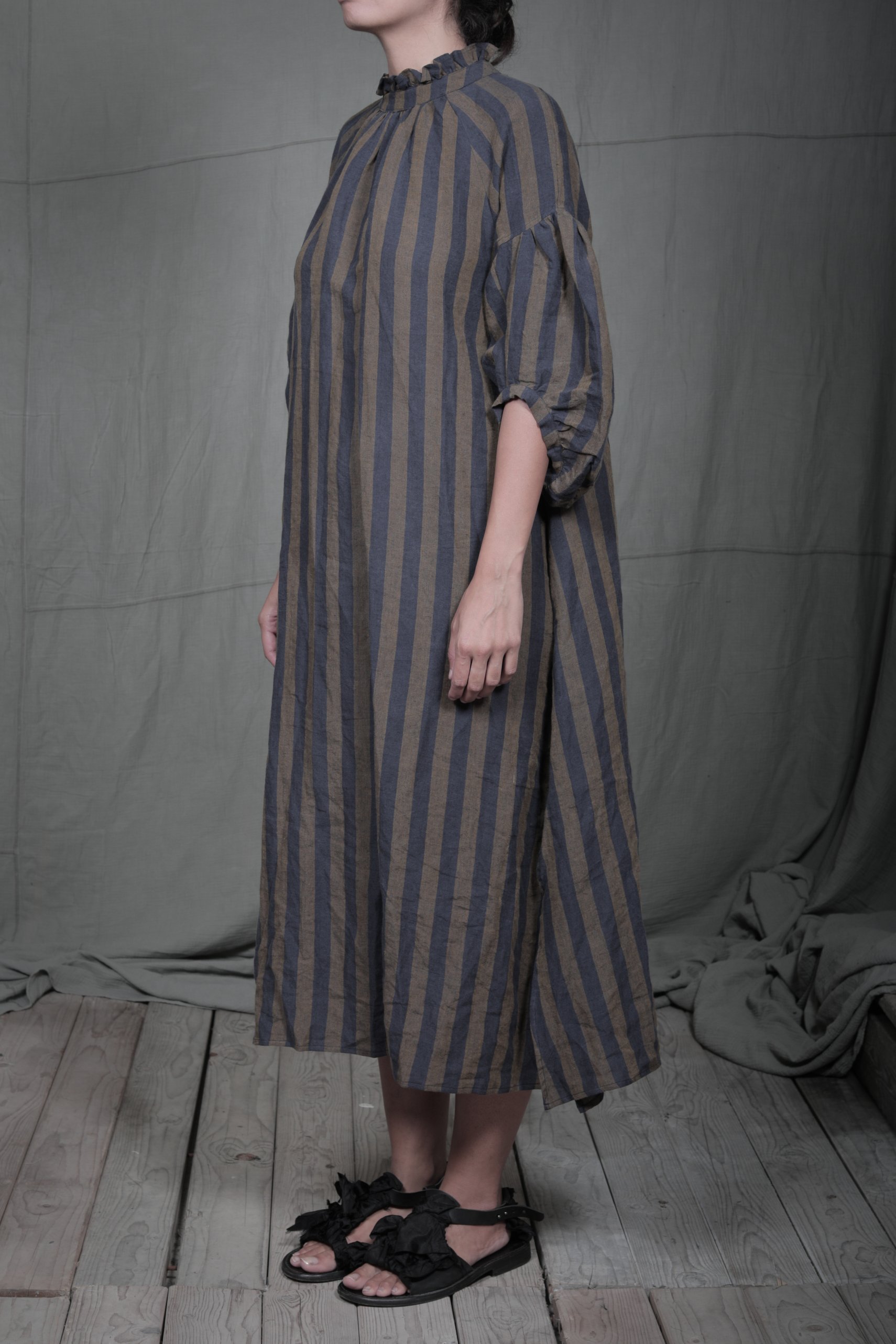 AM - SS2023 - MENS LOOKBOOK-1171.jpg