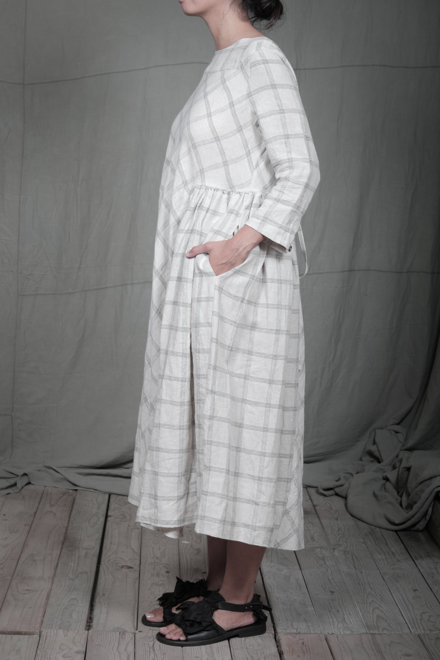 AM - SS2023 - MENS LOOKBOOK-1181.jpg