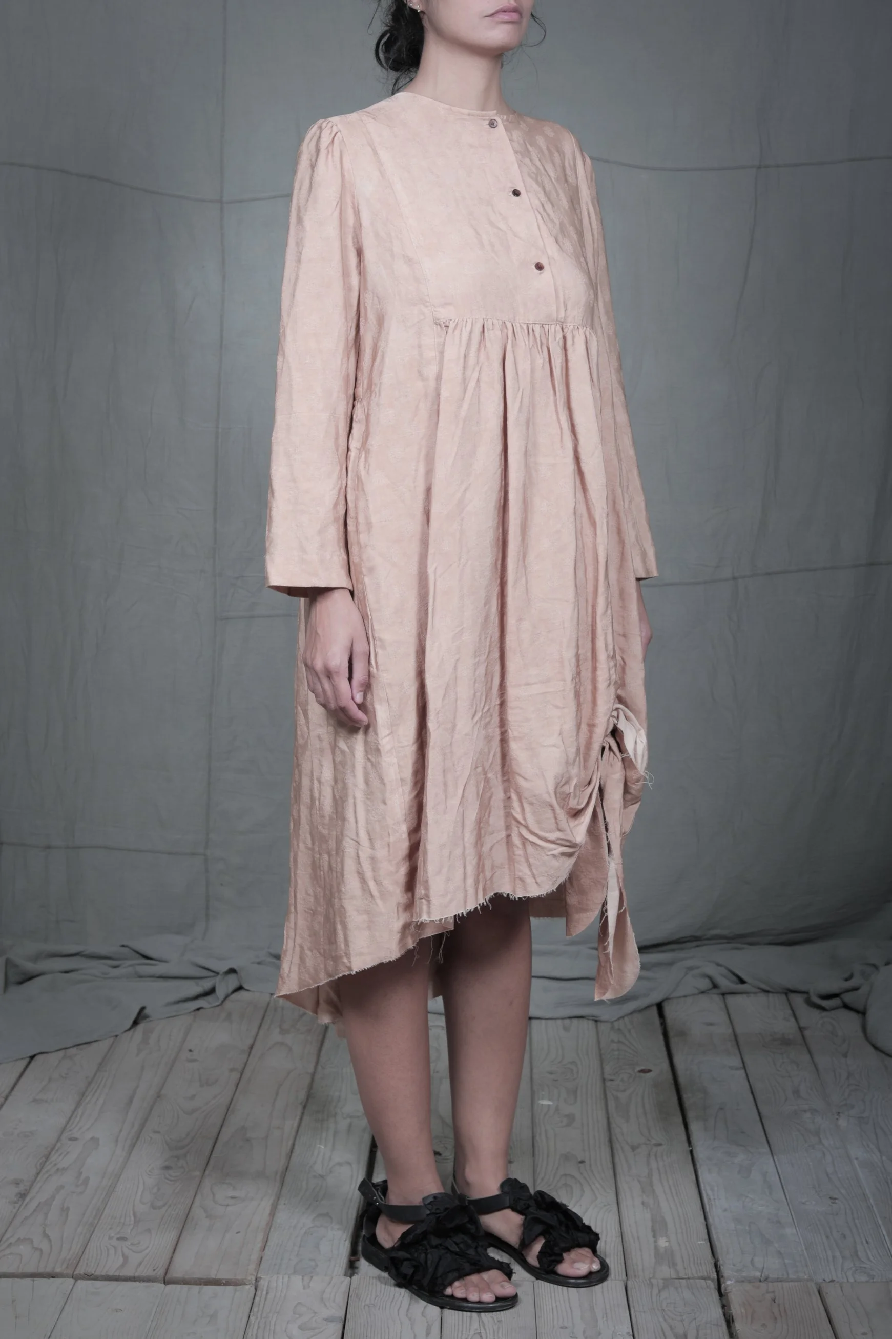 AM - SS2023 - MENS LOOKBOOK-1193.jpg