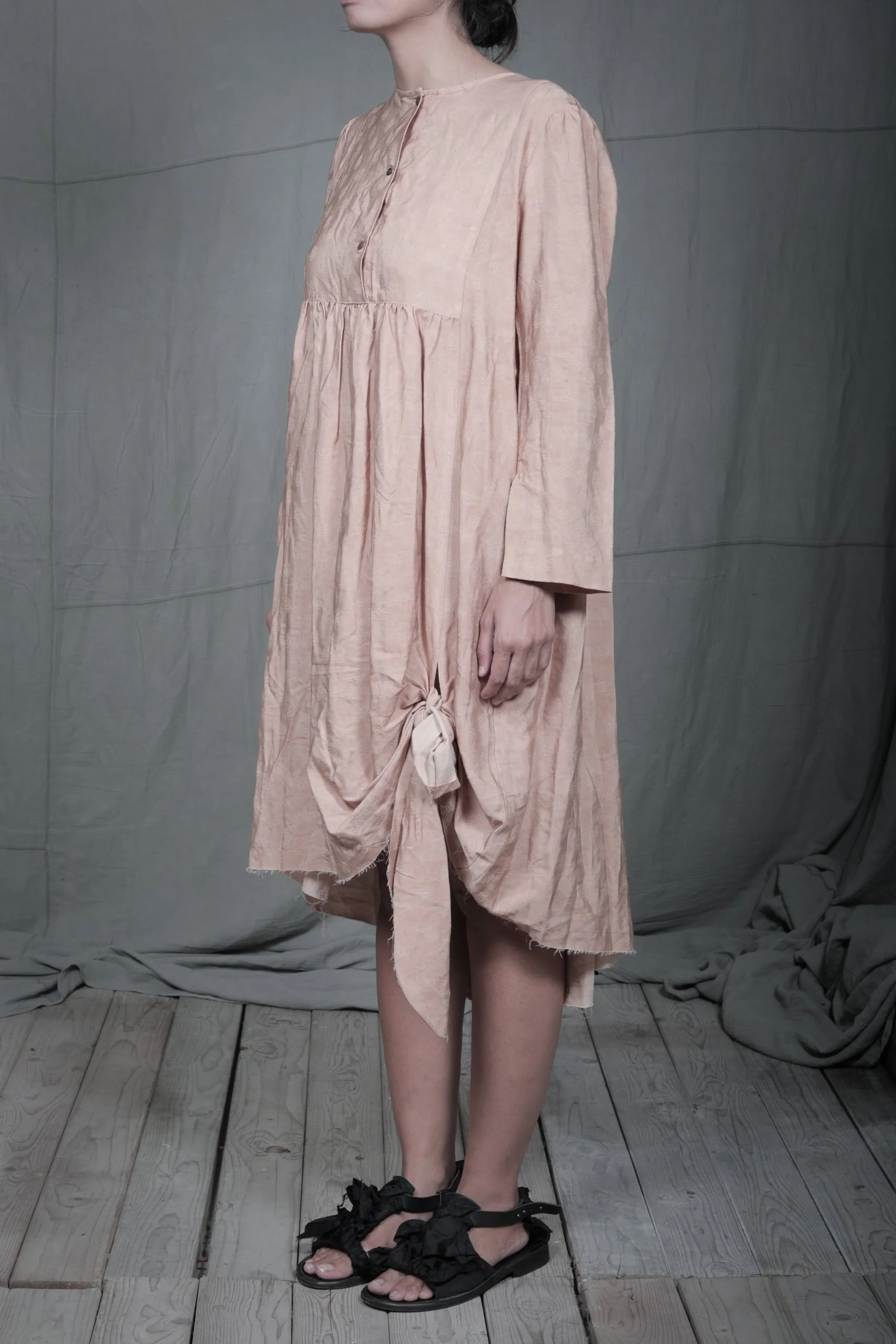 AM - SS2023 - MENS LOOKBOOK-1191.jpg