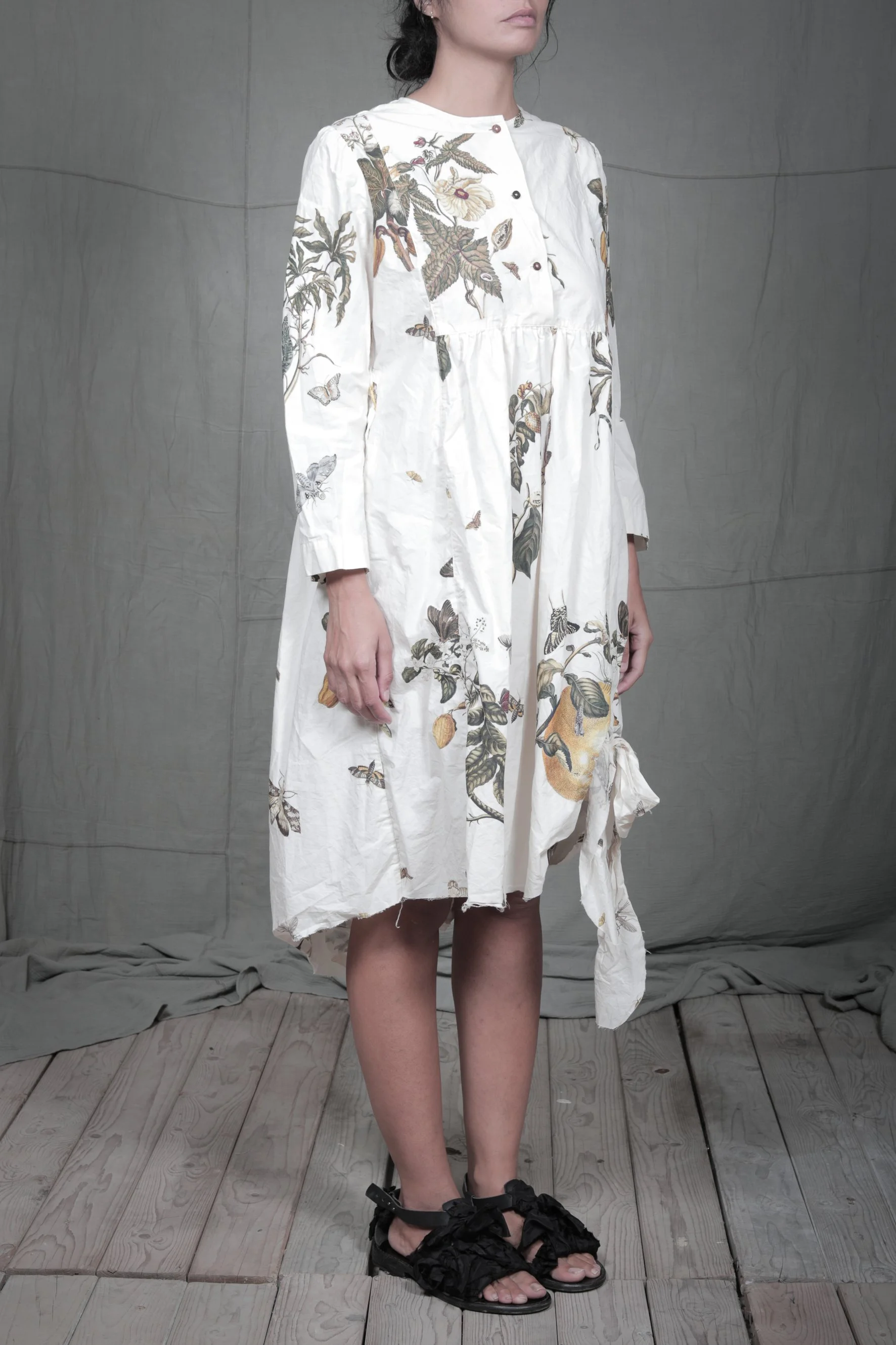 AM - SS2023 - MENS LOOKBOOK-1205.jpg