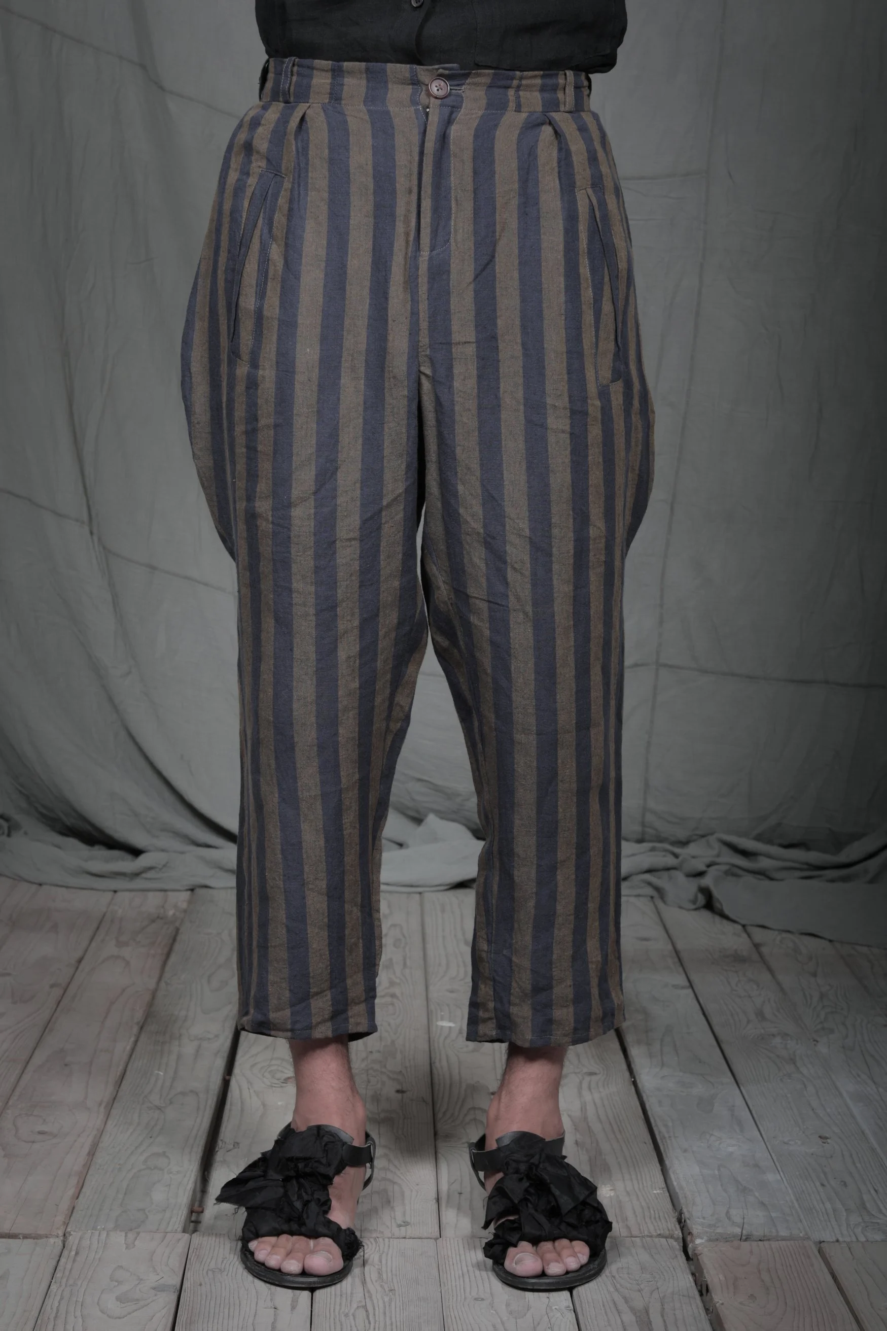 AM - SS2023 - MENS LOOKBOOK-1300.jpg