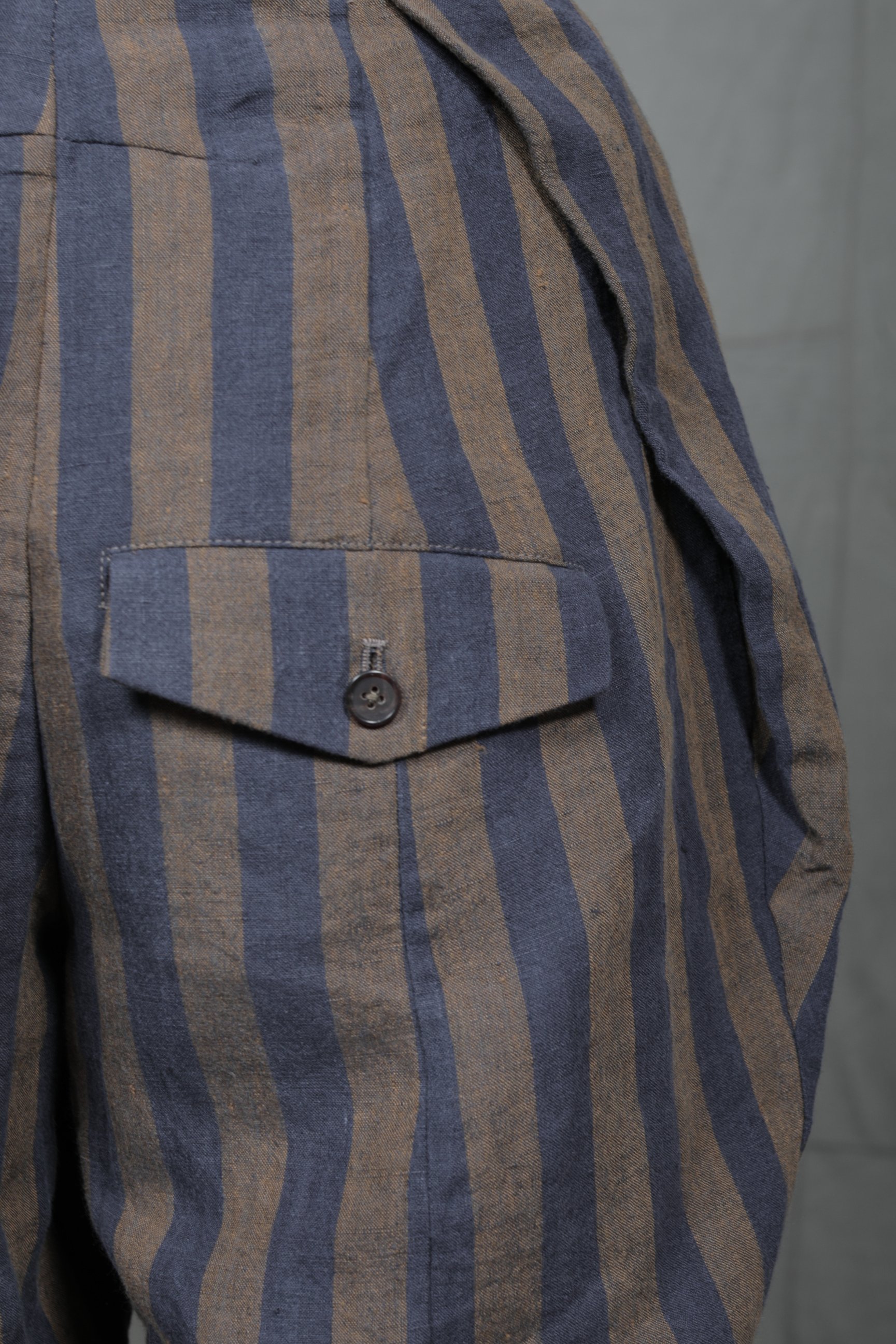 AM - SS2023 - MENS LOOKBOOK-1307.jpg