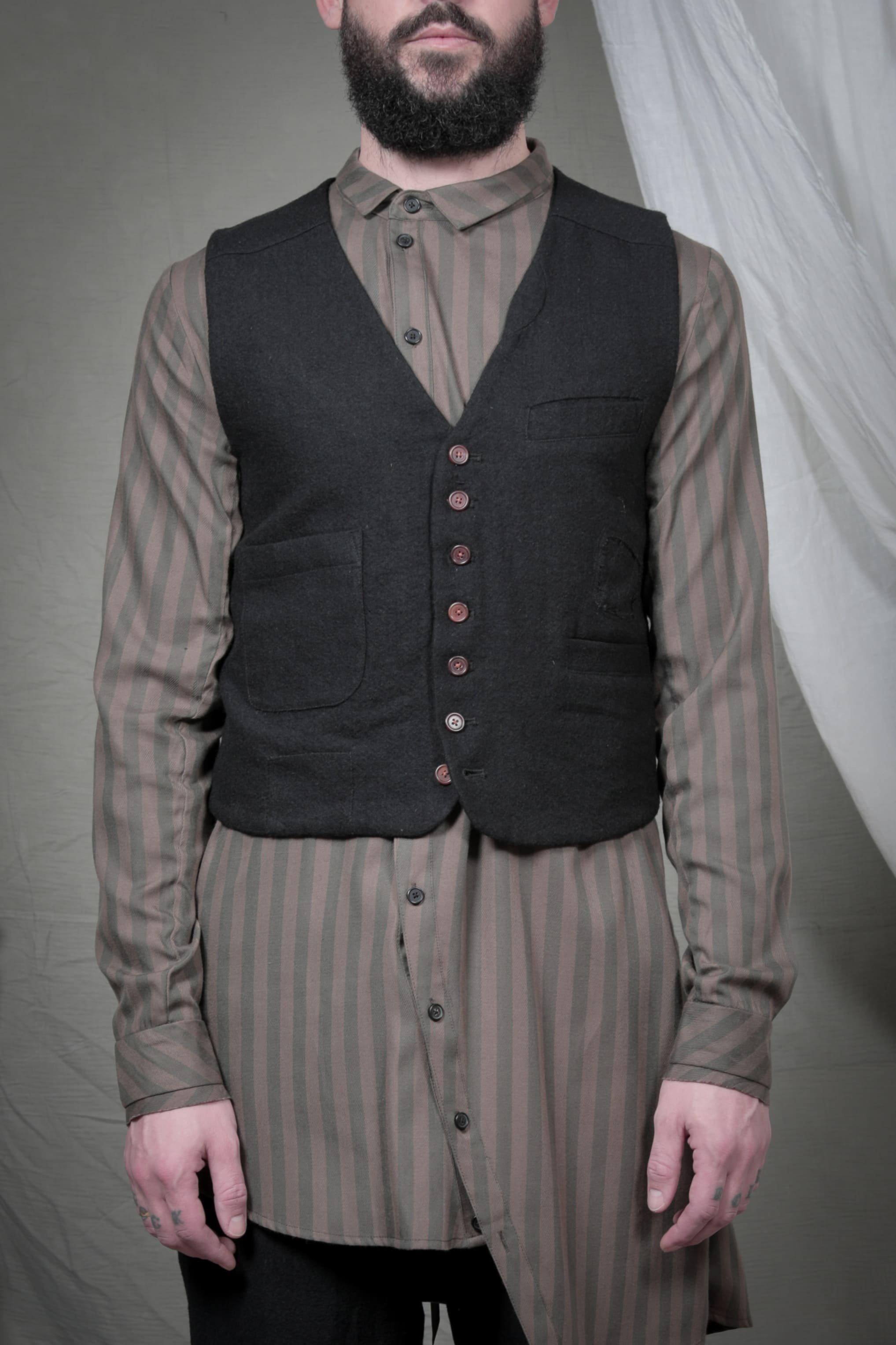 AM - AW2023 - LOOKBOOK-395.jpg