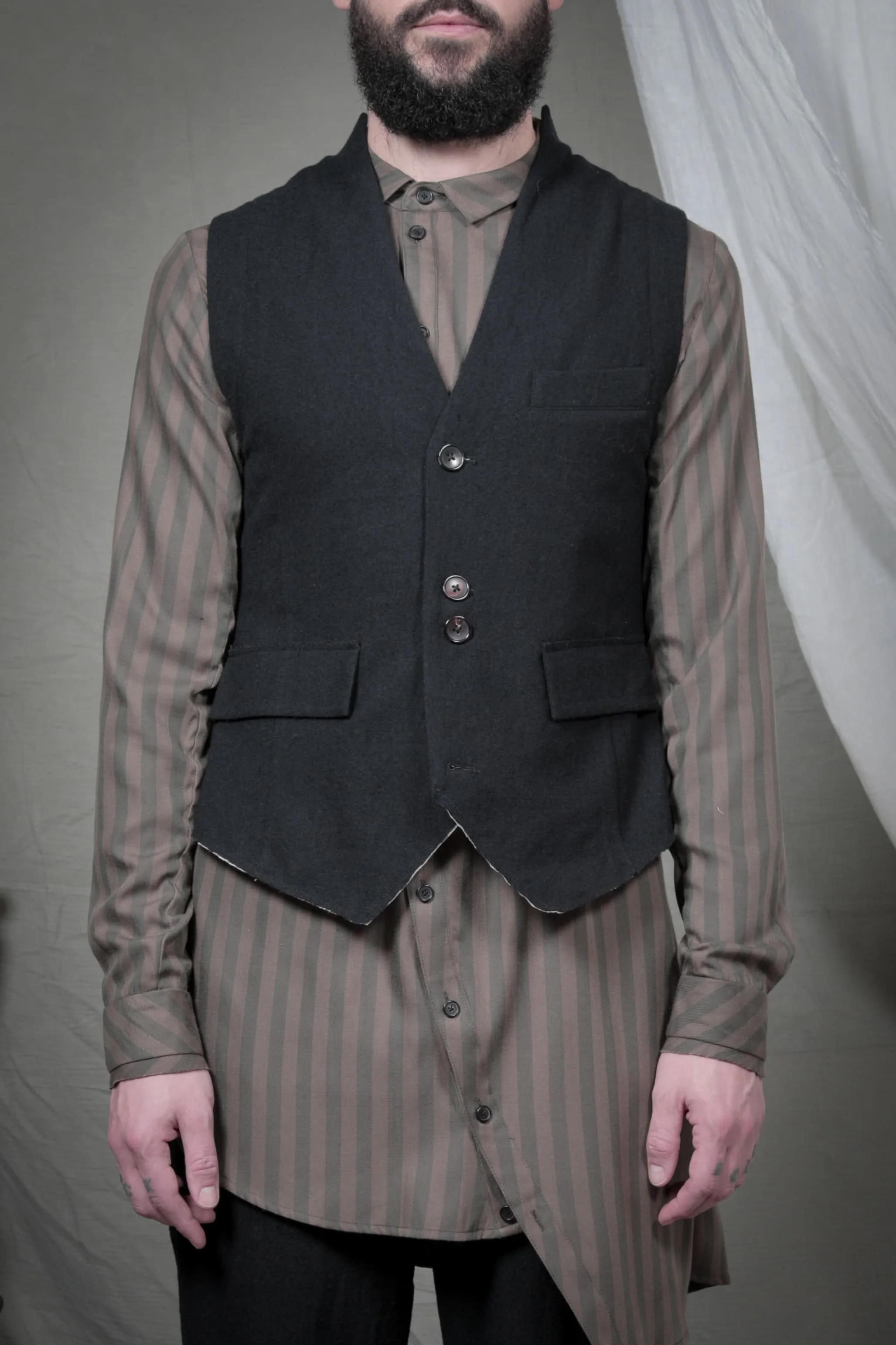 AM - AW2023 - LOOKBOOK-414.jpg
