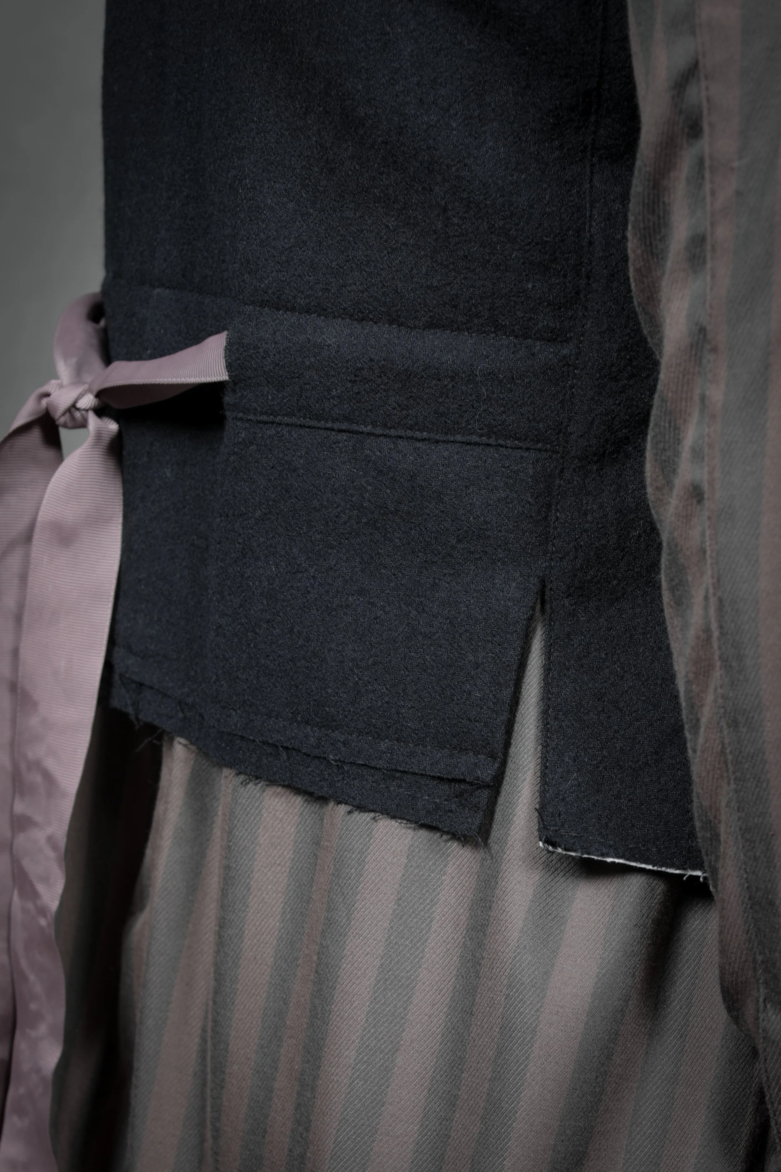 AM - AW2023 - LOOKBOOK-424.jpg