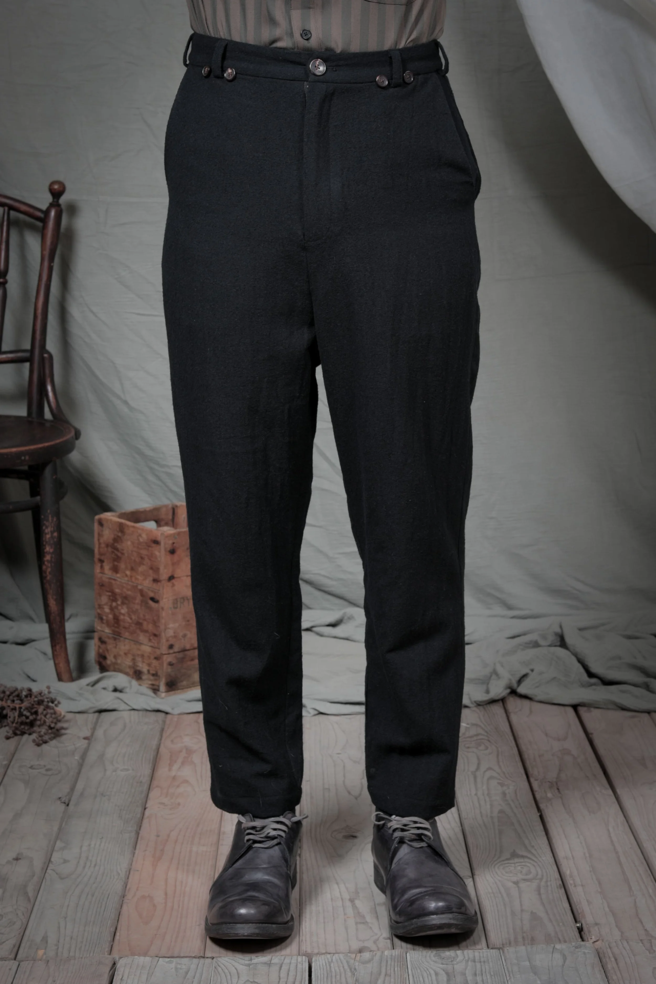 AM - AW2023 - LOOKBOOK-437.jpg