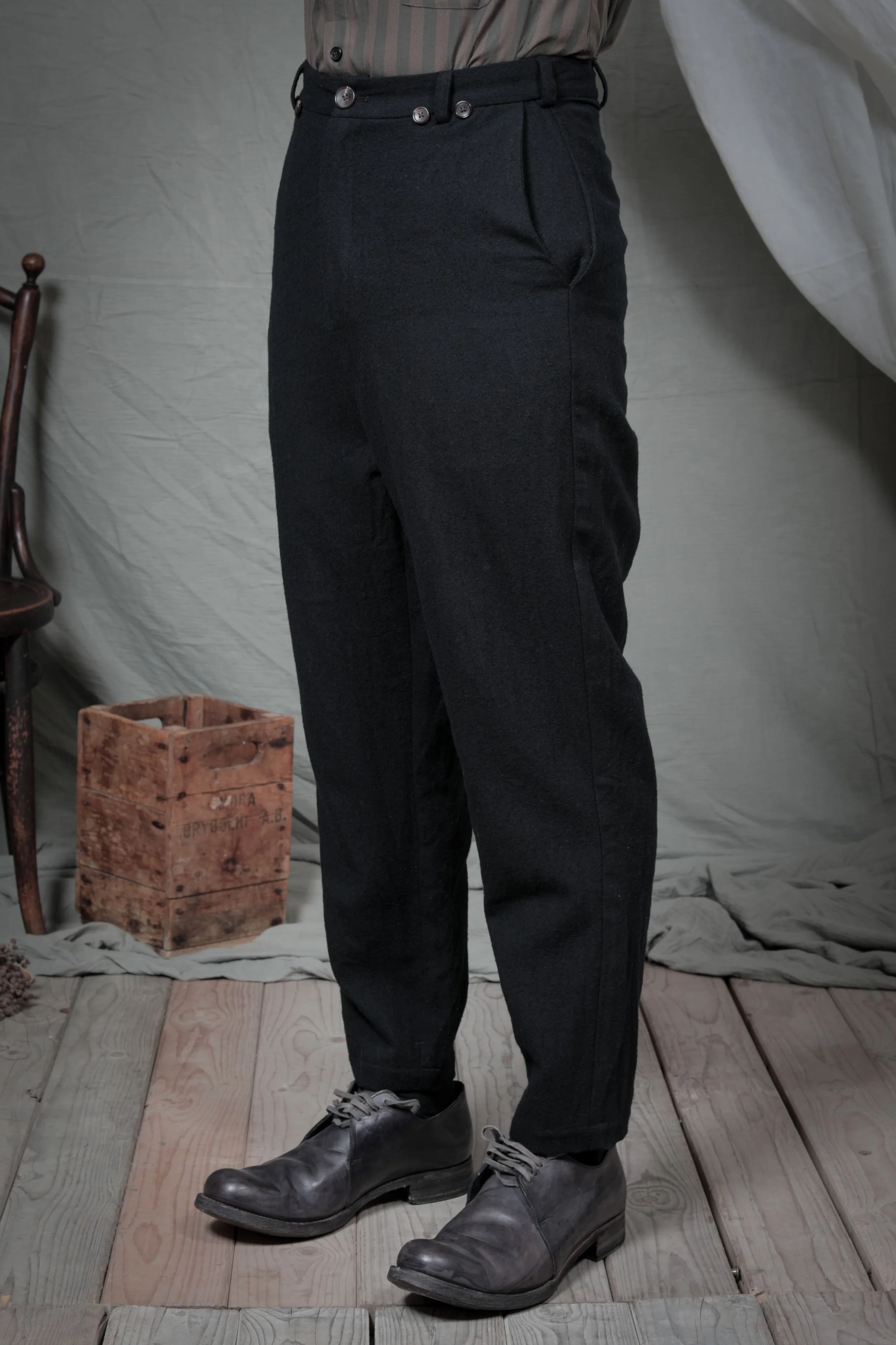 AM - AW2023 - LOOKBOOK-438.jpg