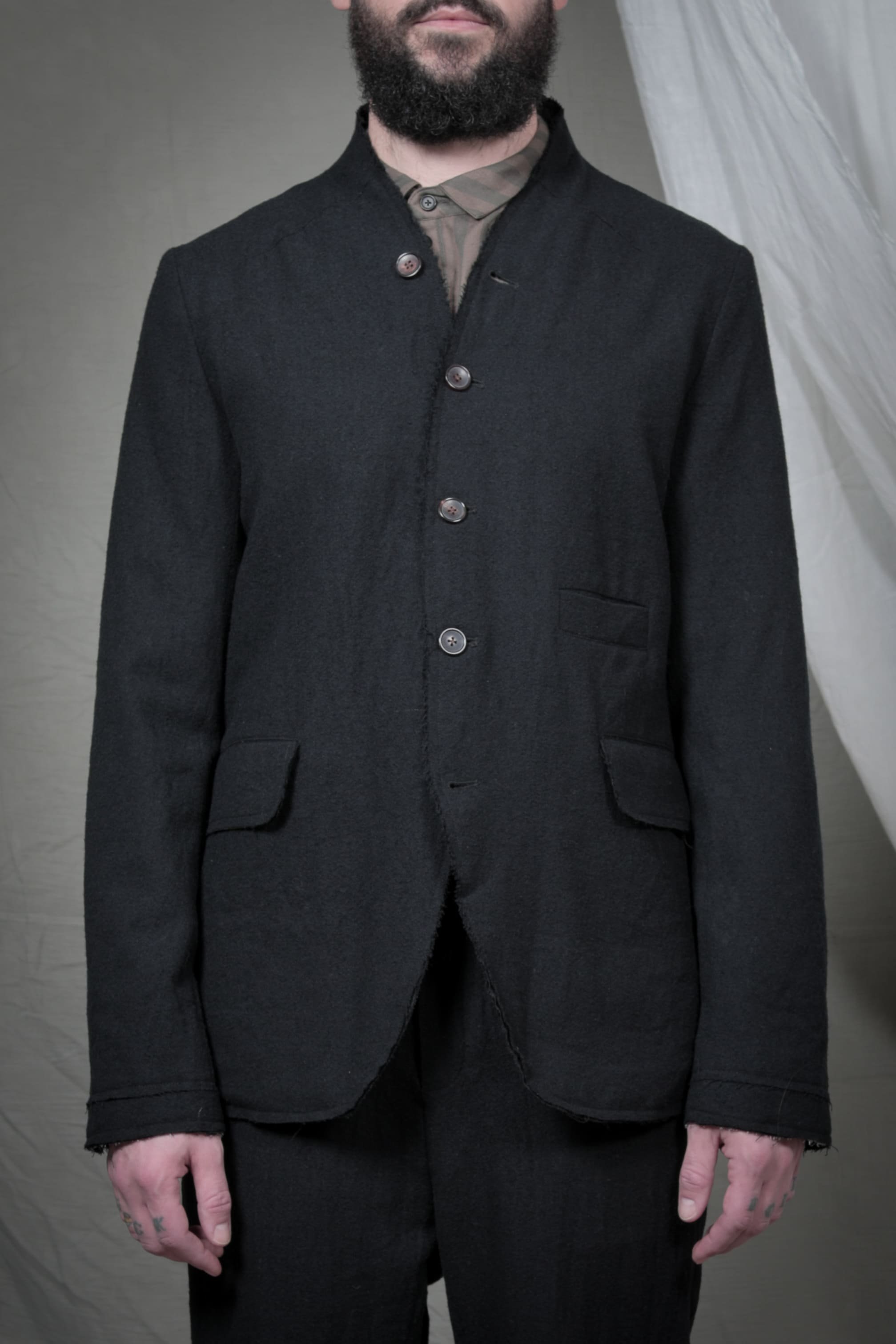 AM - AW2023 - LOOKBOOK-526.jpg