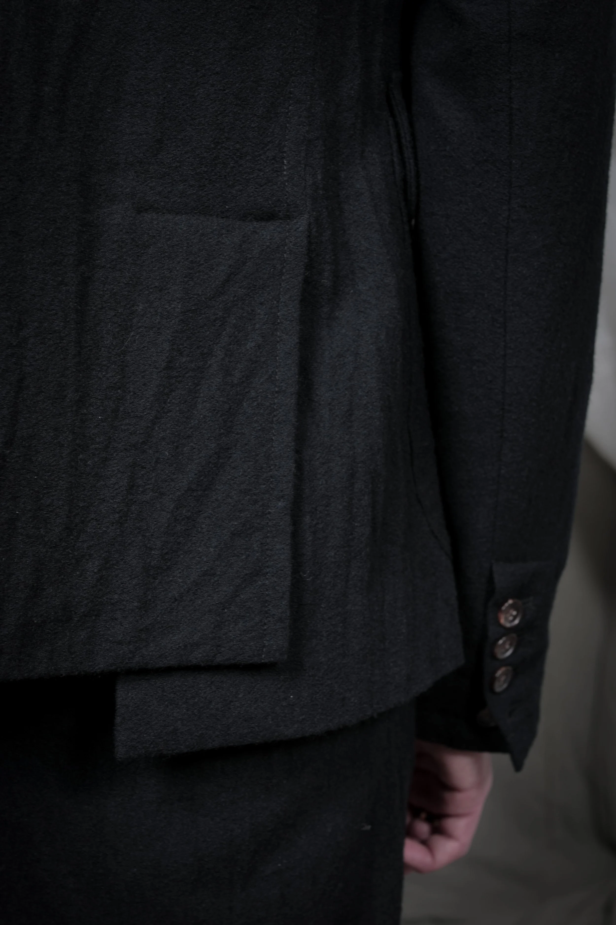 AM - AW2023 - LOOKBOOK-584.jpg