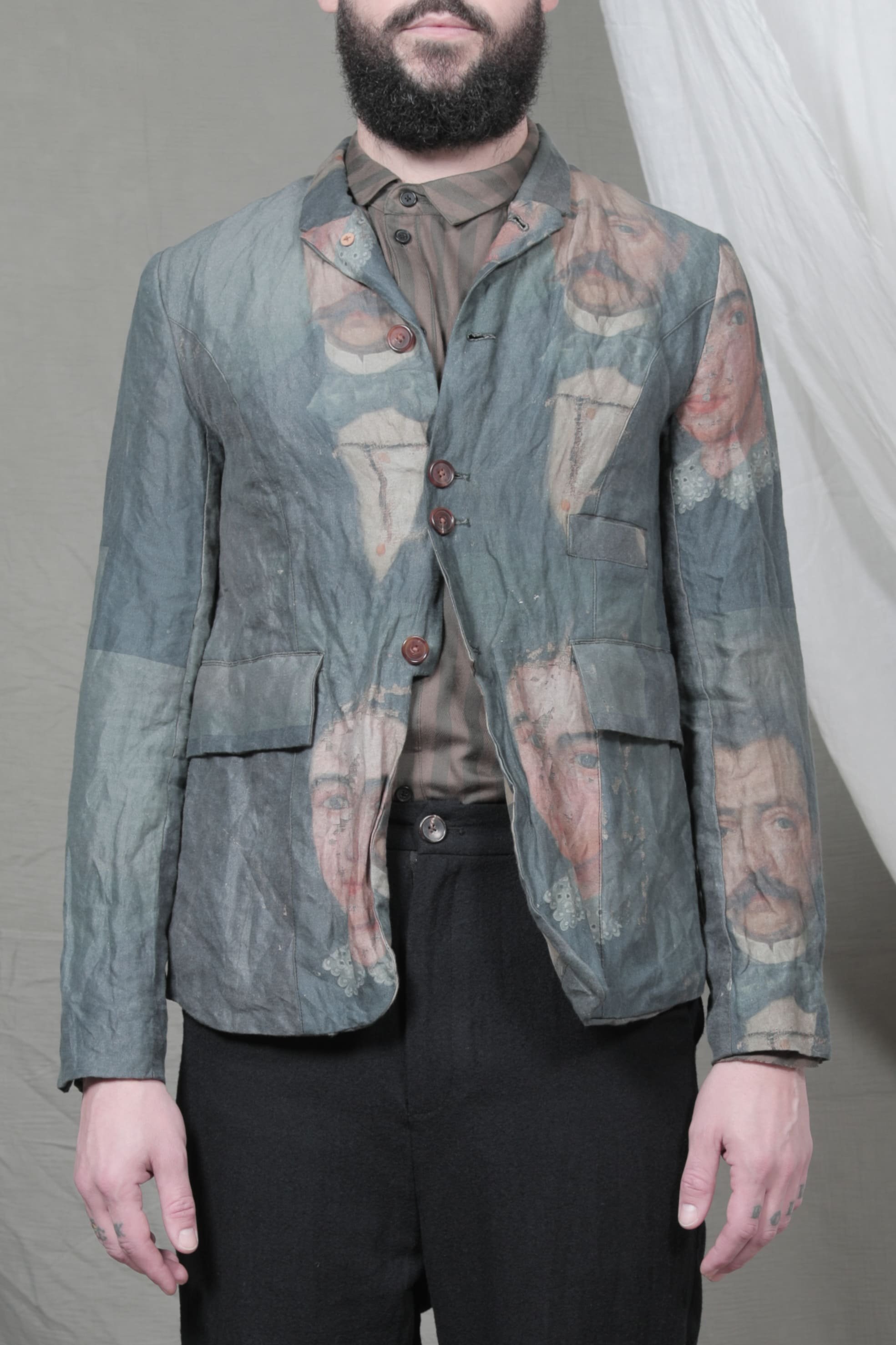 AM - AW2023 - LOOKBOOK-646.jpg