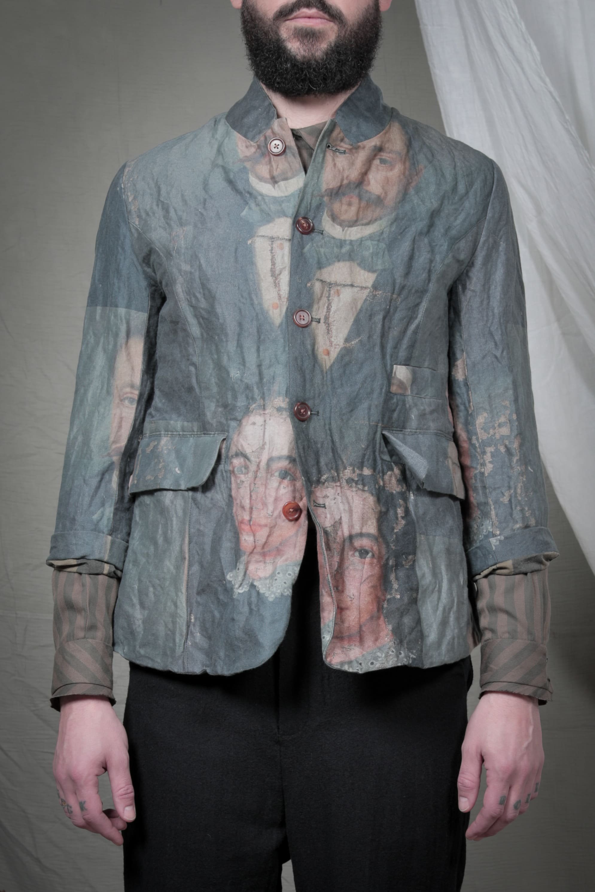 AM - AW2023 - LOOKBOOK-667.jpg