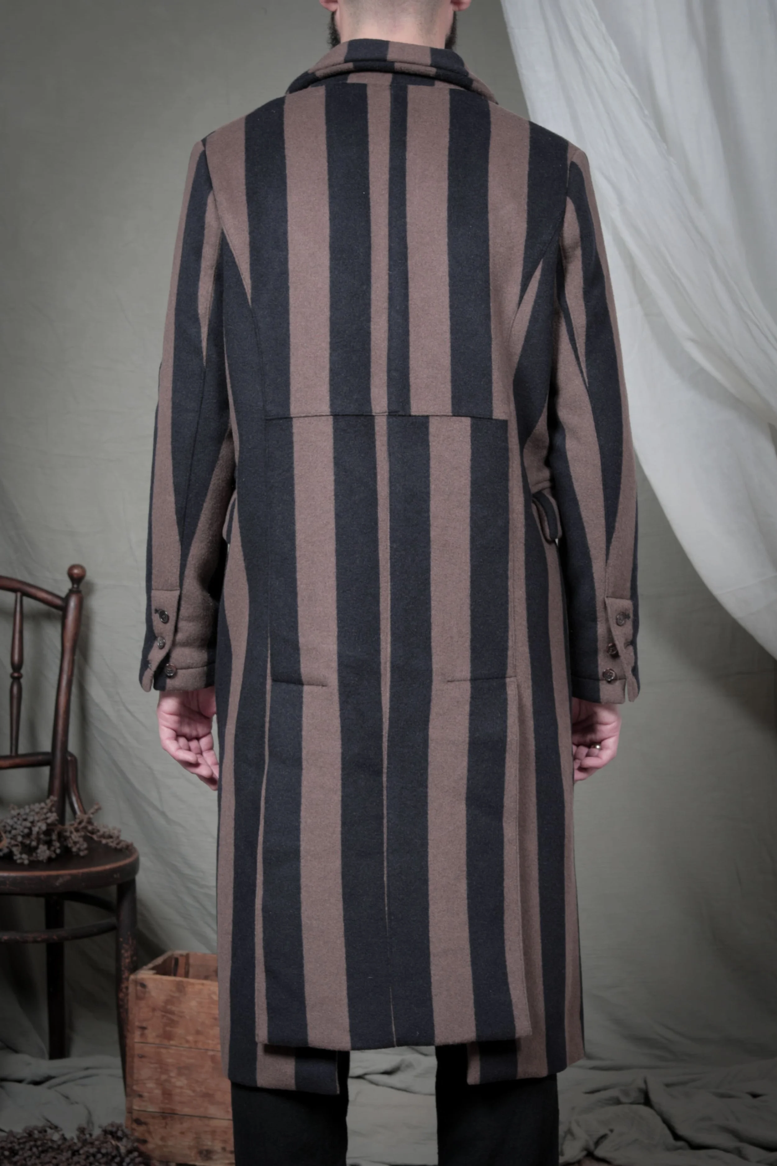 AM - AW2023 - LOOKBOOK-729.jpg
