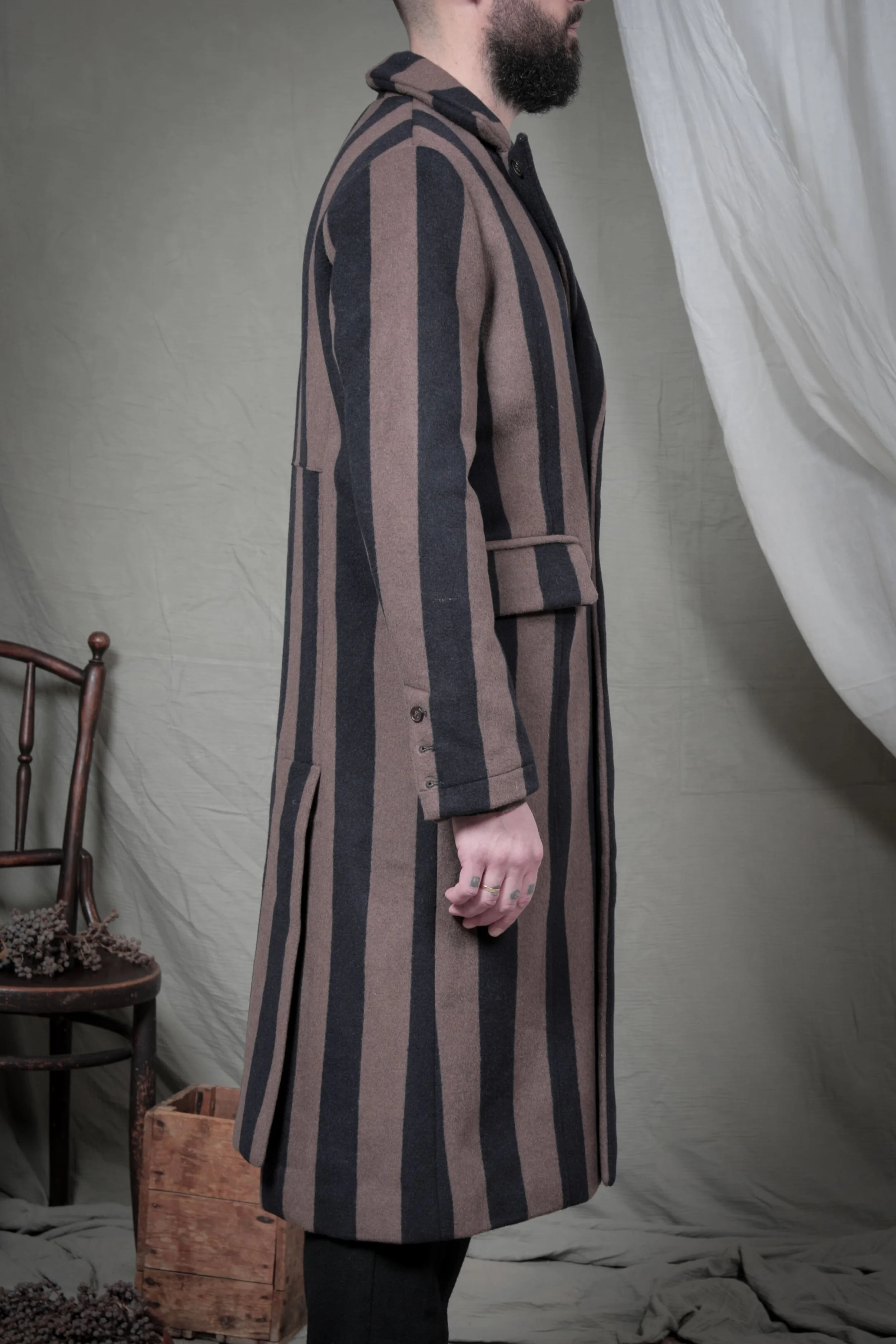 AM - AW2023 - LOOKBOOK-730.jpg