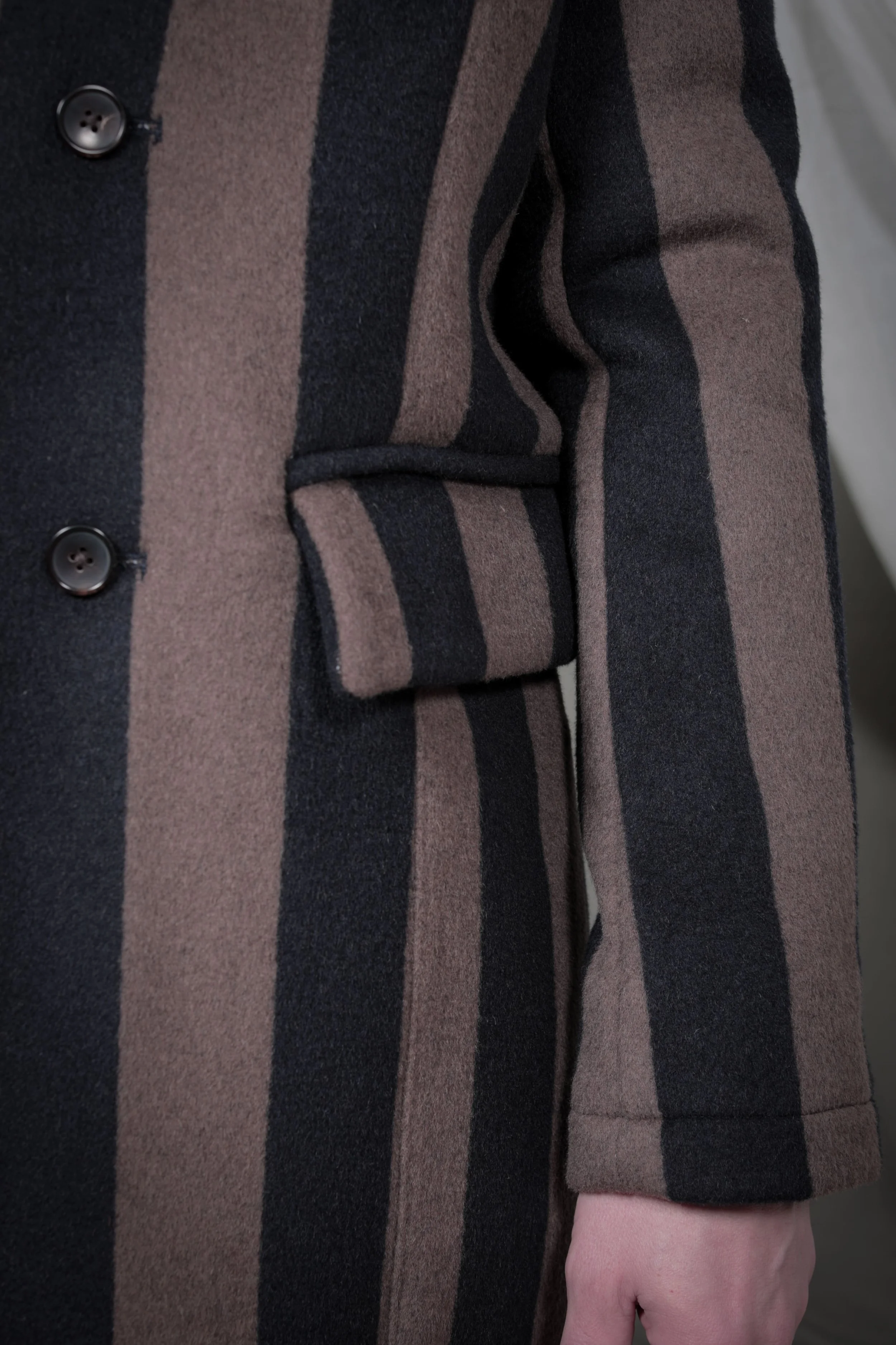AM - AW2023 - LOOKBOOK-733.jpg