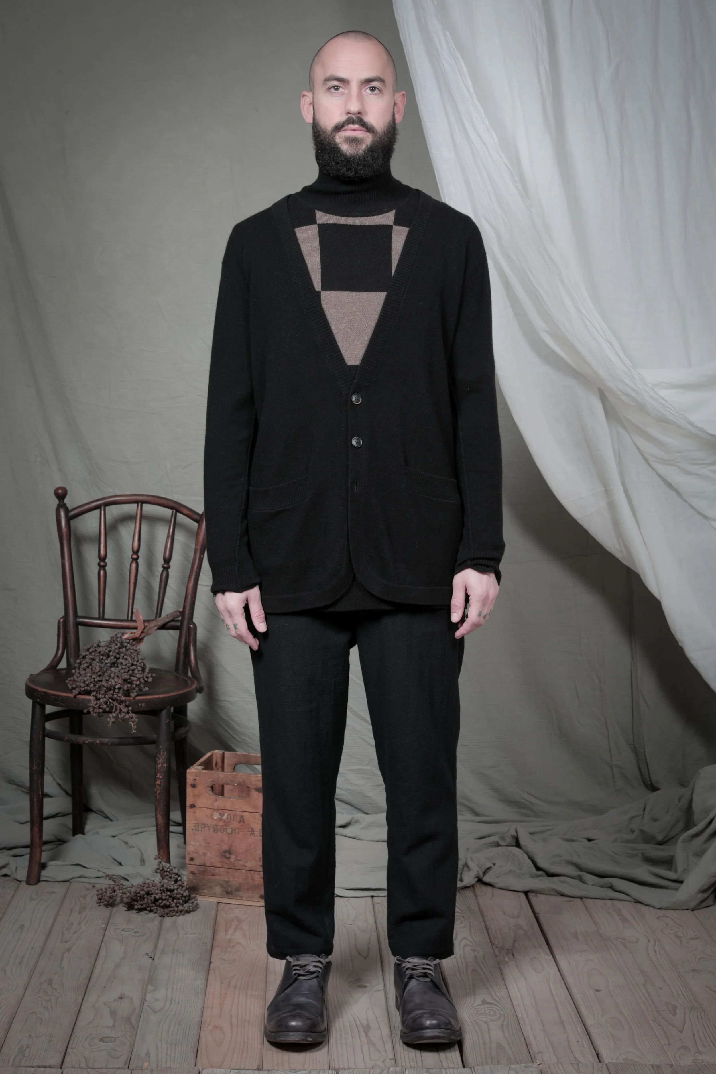 AM - AW2023 - LOOKBOOK-1129.jpg