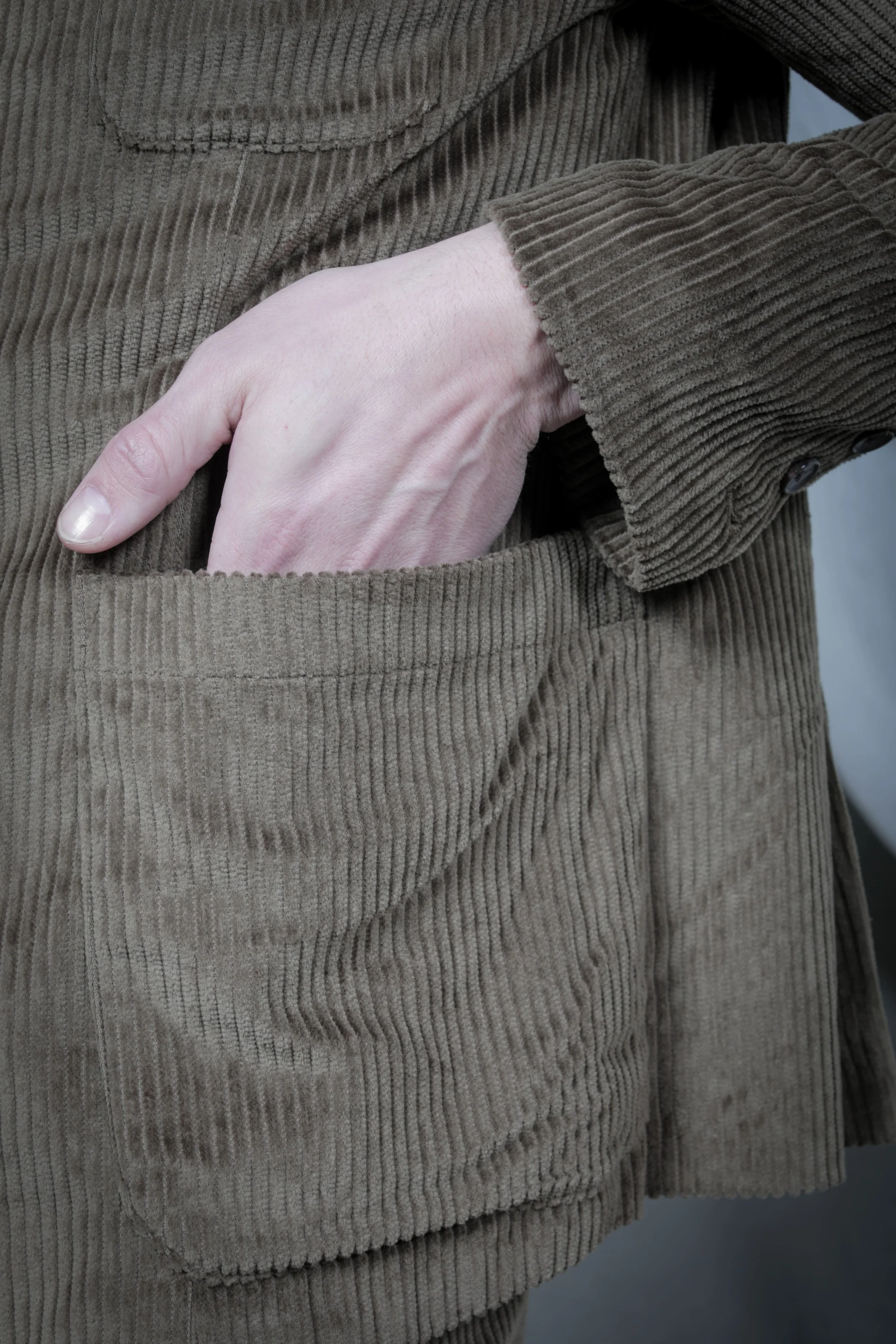 AM - AW2023 - LOOKBOOK-1290.jpg