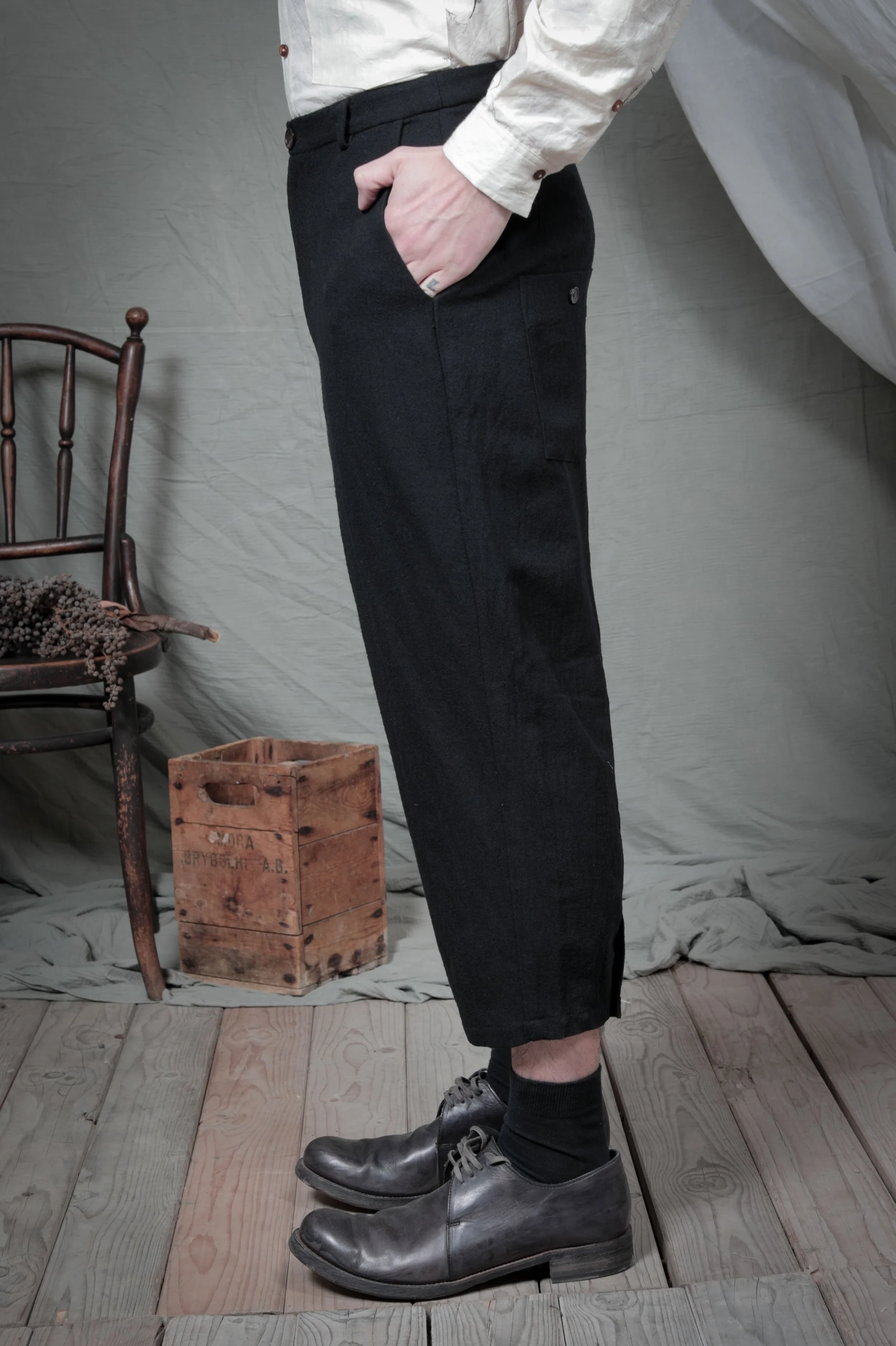 AM - AW2023 - LOOKBOOK-1360.jpg