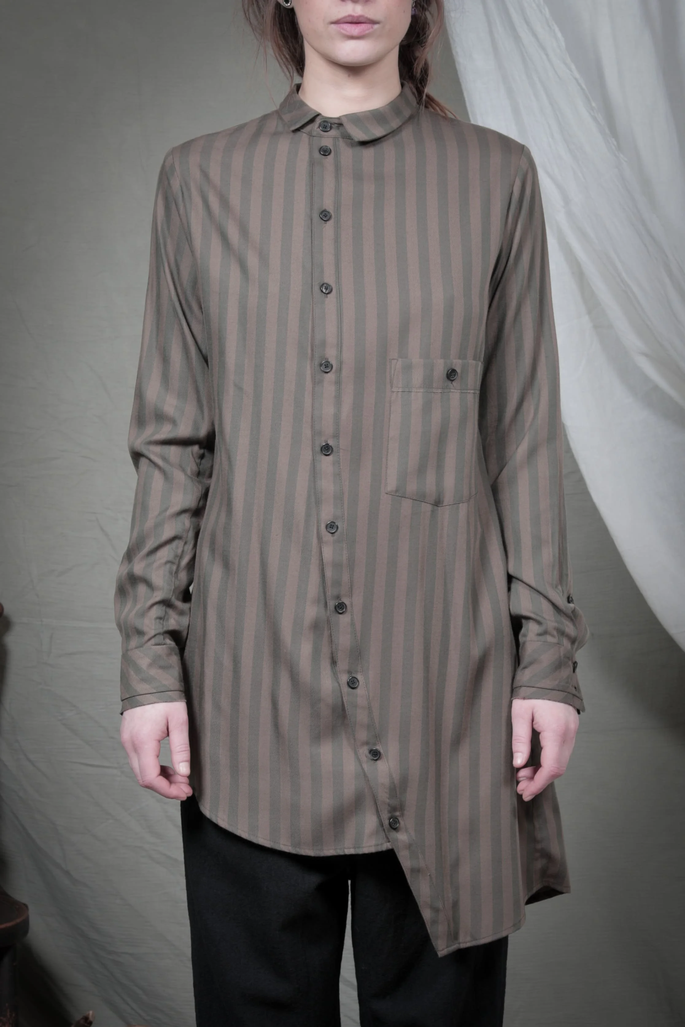 AM - AW2023 - LOOKBOOK-2.jpg