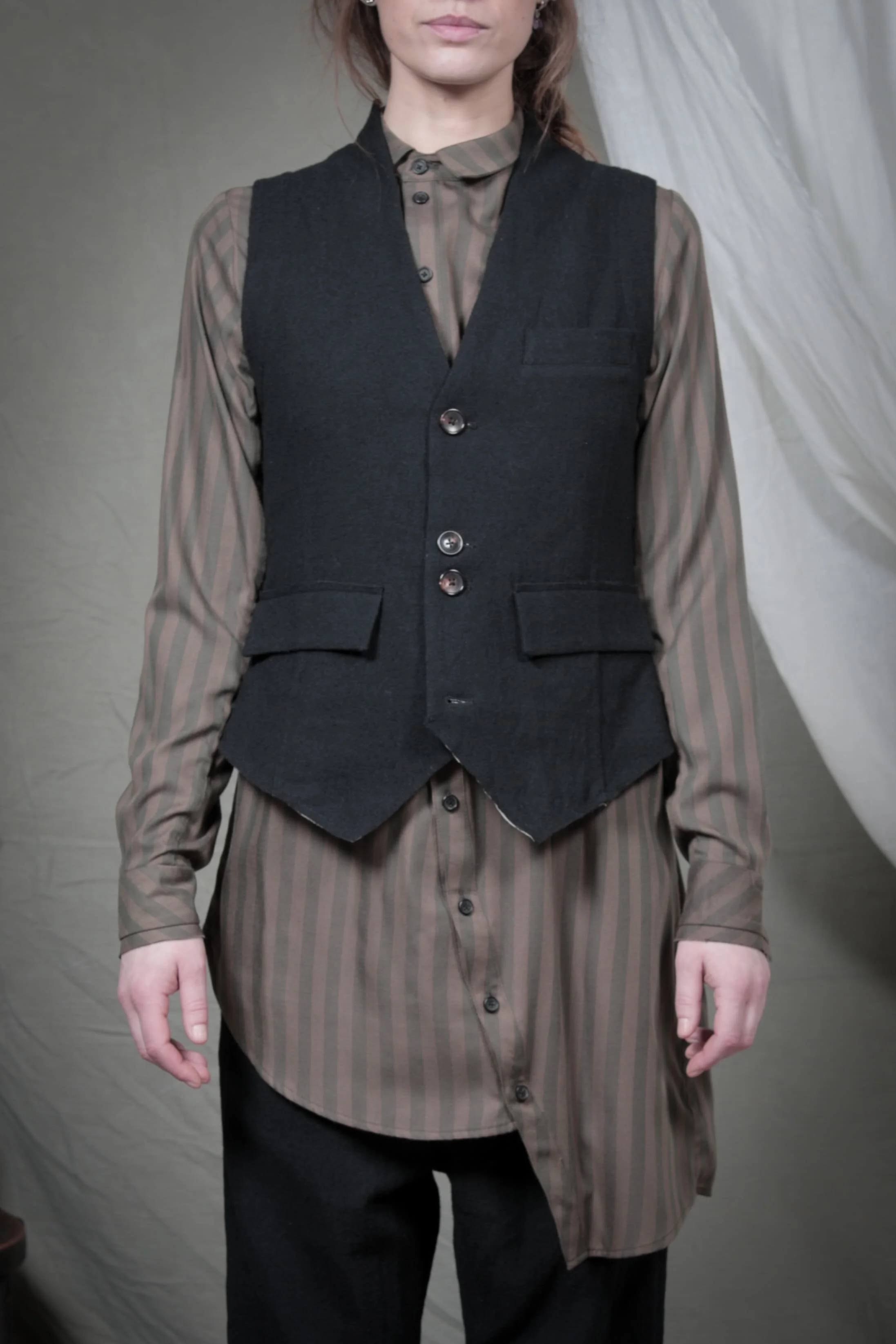AM - AW2023 - LOOKBOOK-21.jpg