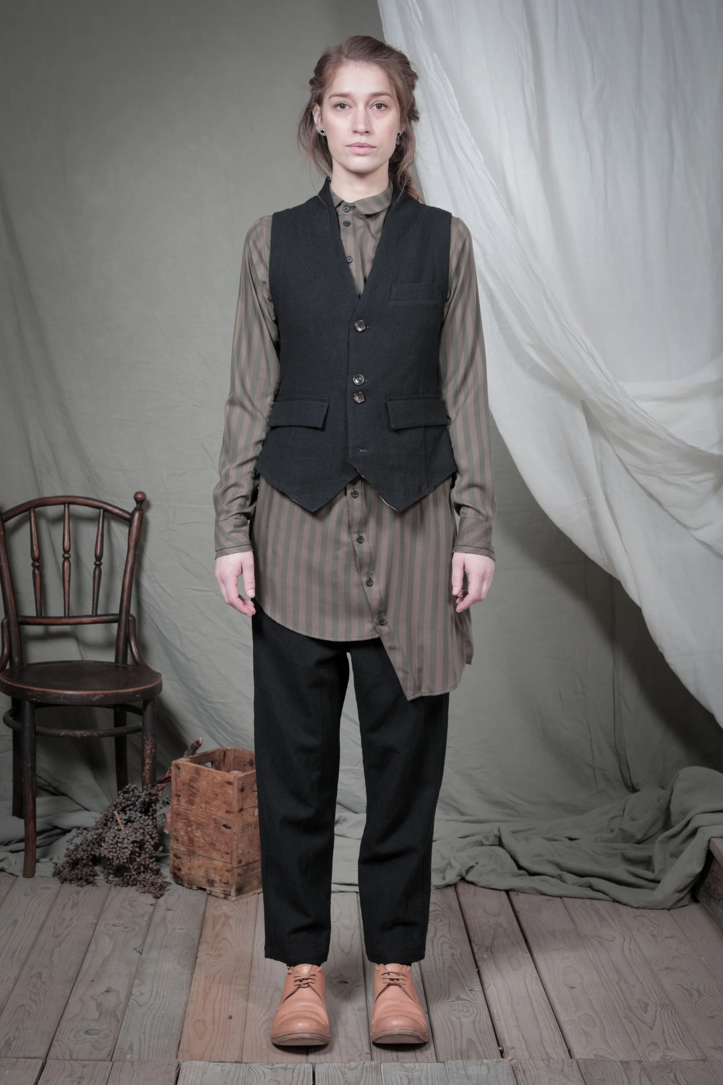 AM - AW2023 - LOOKBOOK-20.jpg