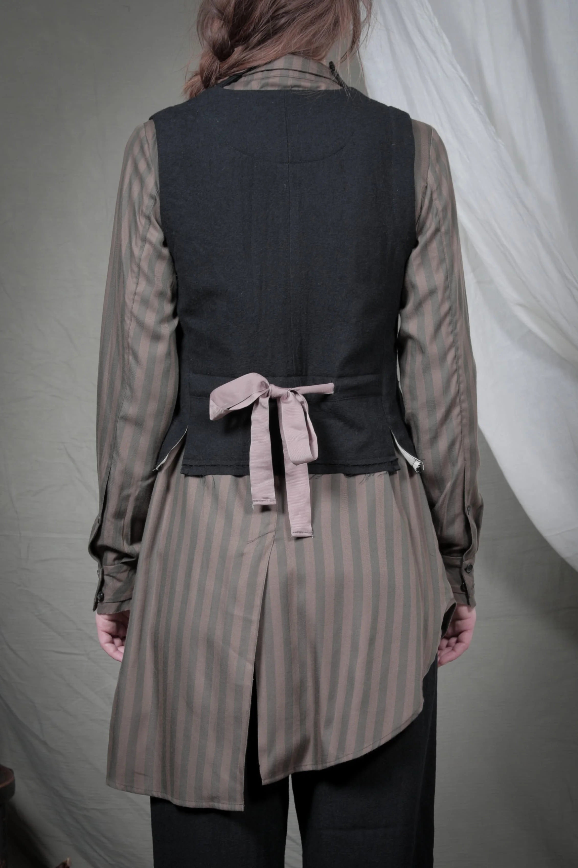 AM - AW2023 - LOOKBOOK-24.jpg