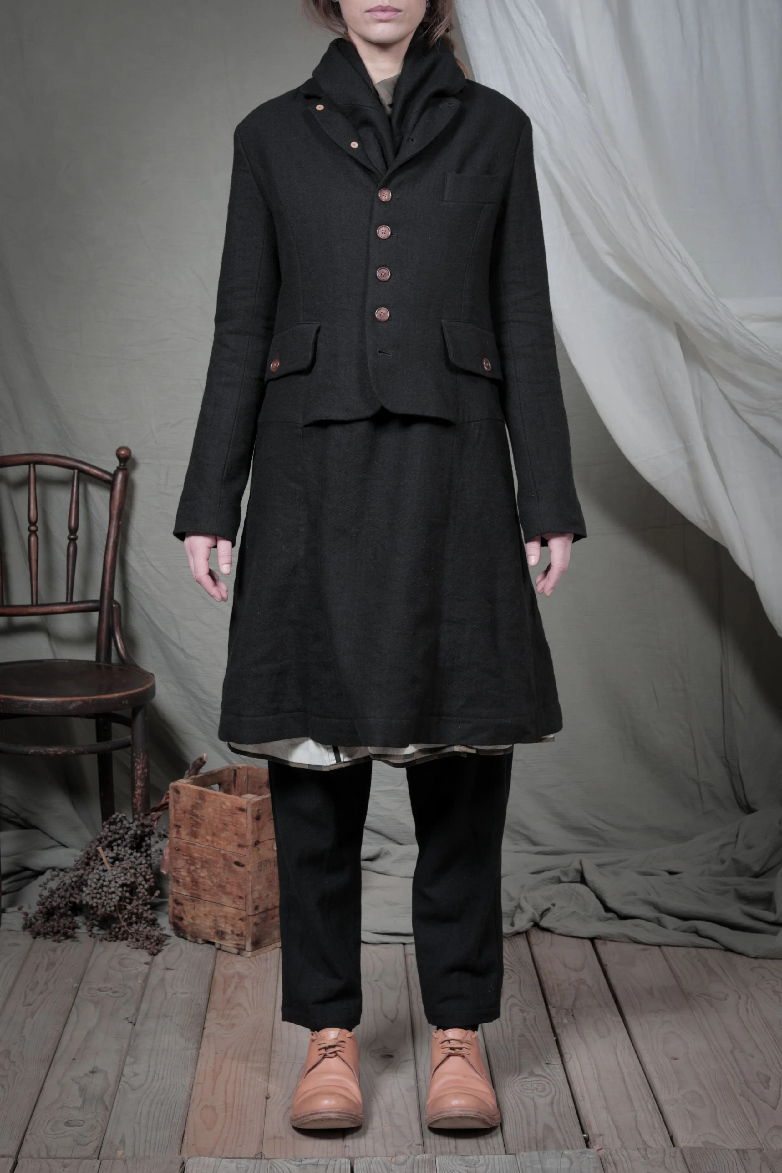 AM - AW2023 - LOOKBOOK-40.jpg