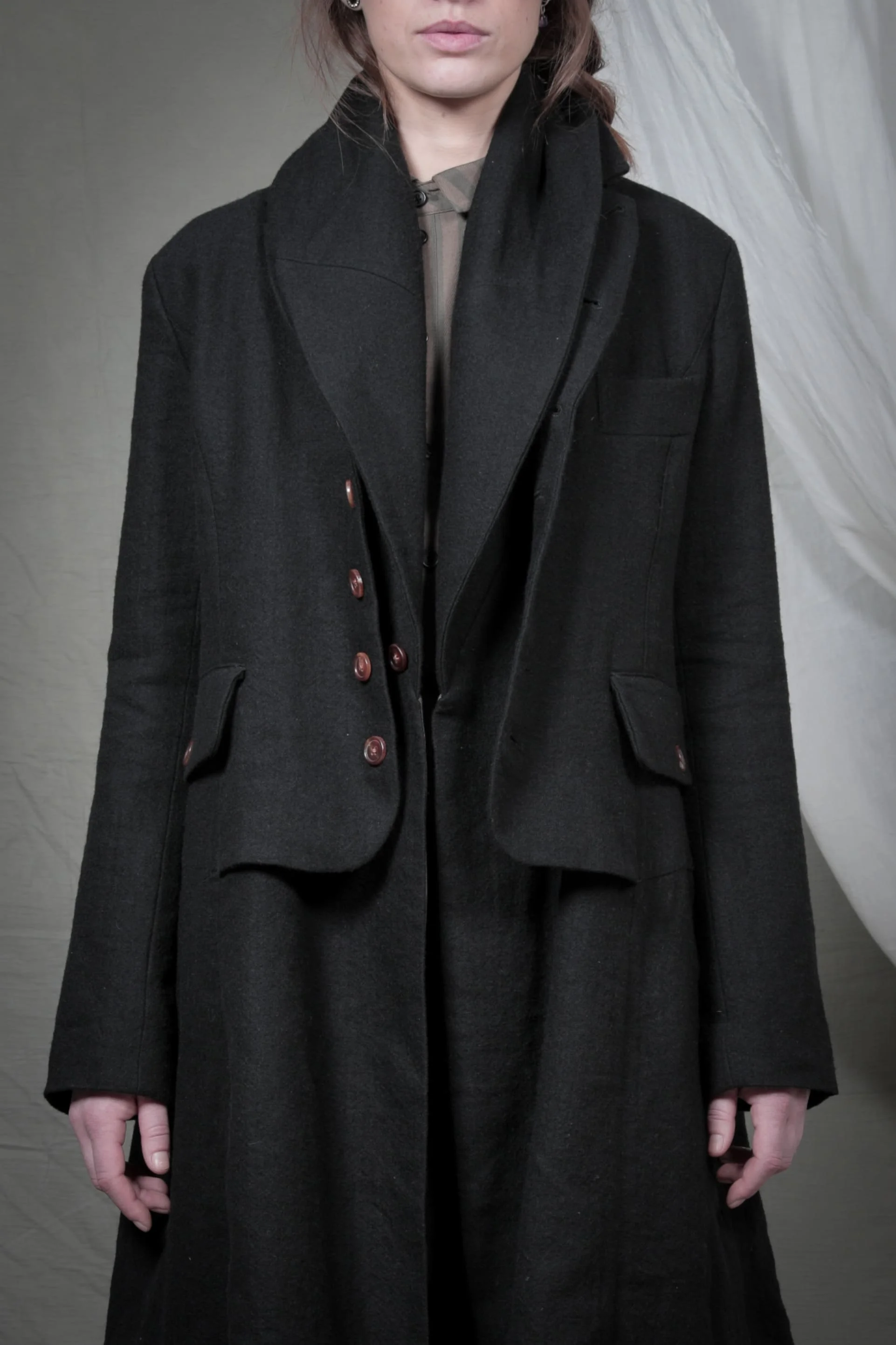 AM - AW2023 - LOOKBOOK-54.jpg