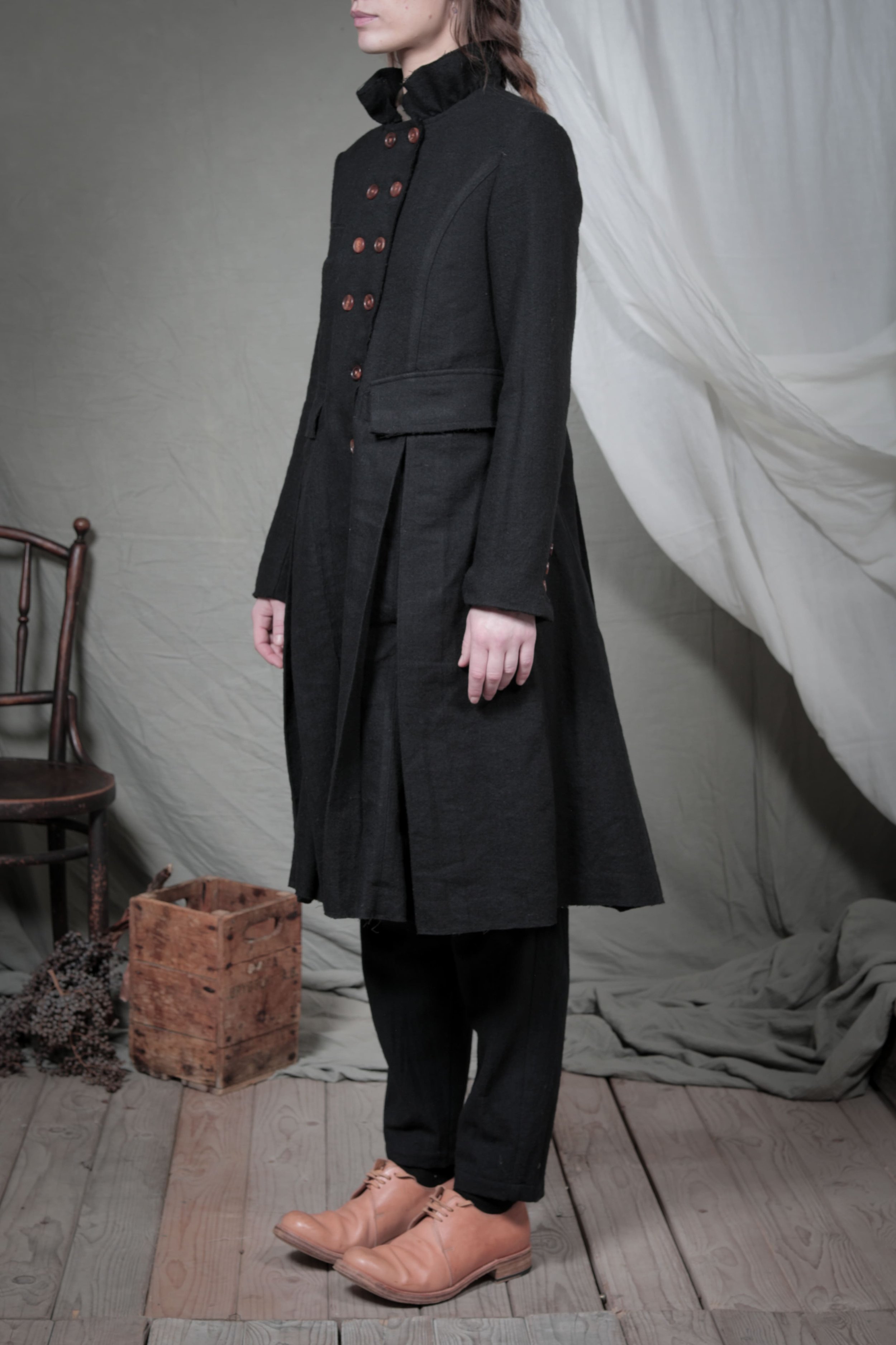 AM - AW2023 - LOOKBOOK-80.jpg