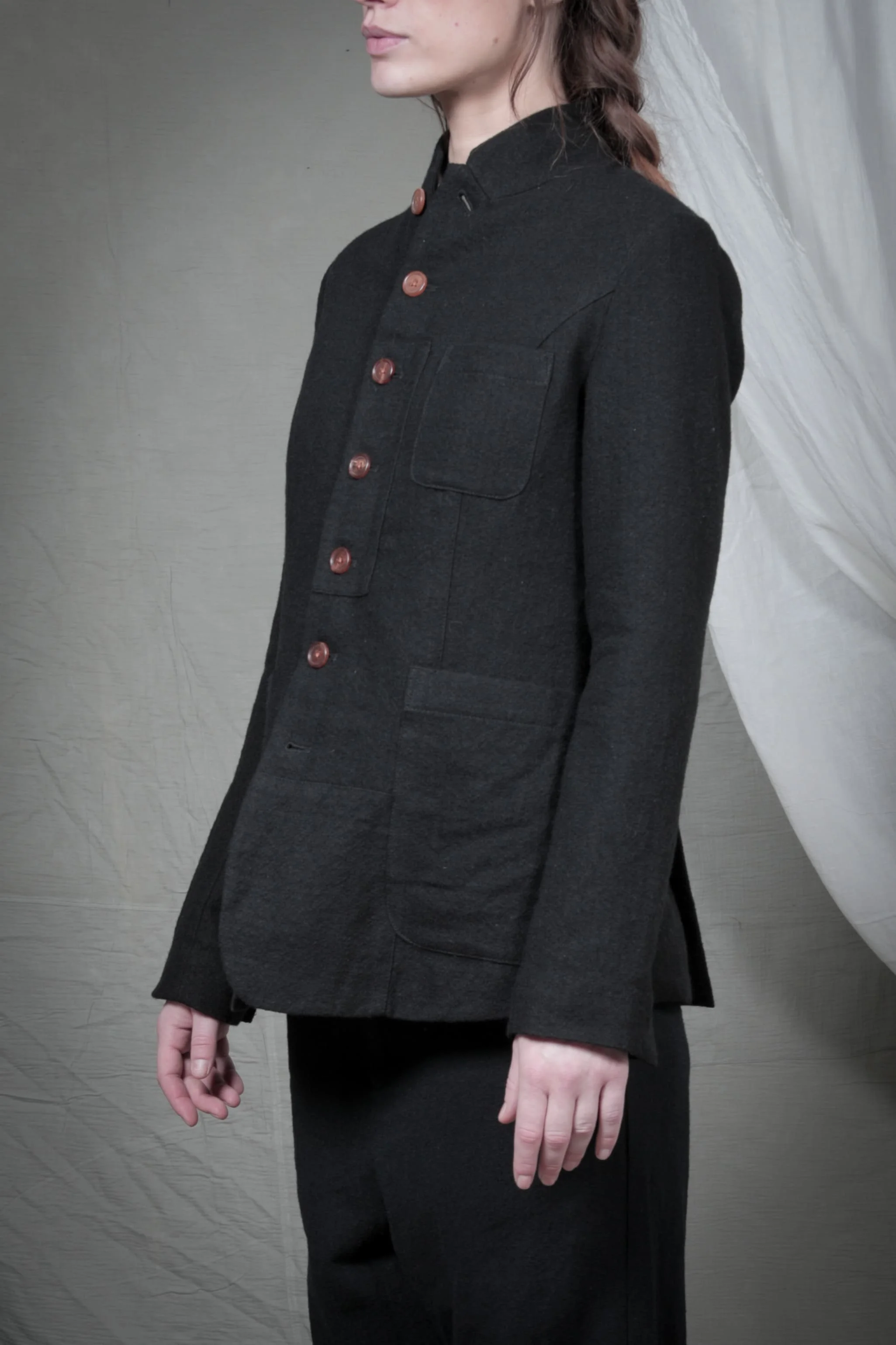 AM - AW2023 - LOOKBOOK-97.jpg