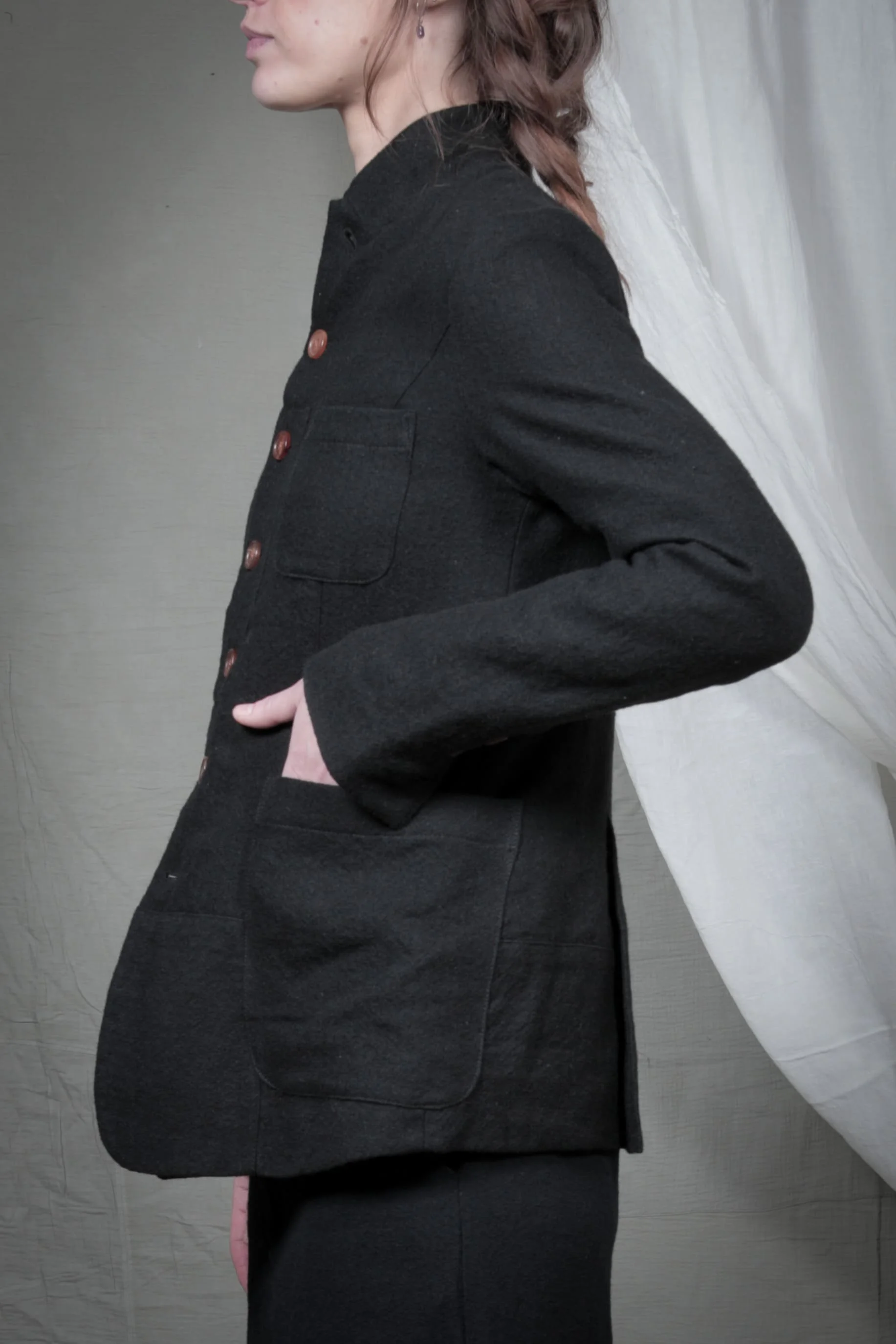 AM - AW2023 - LOOKBOOK-98.jpg