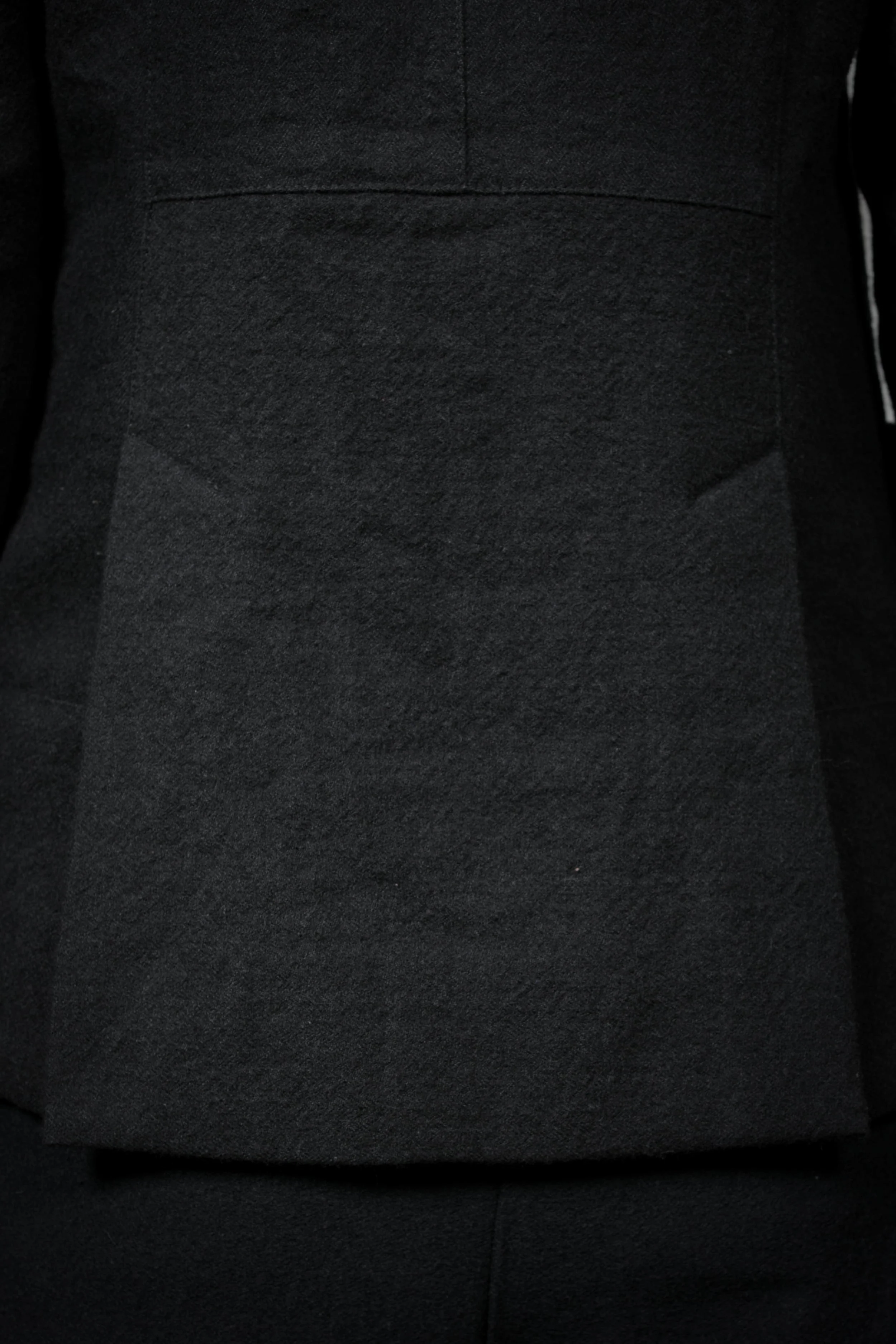 AM - AW2023 - LOOKBOOK-106.jpg