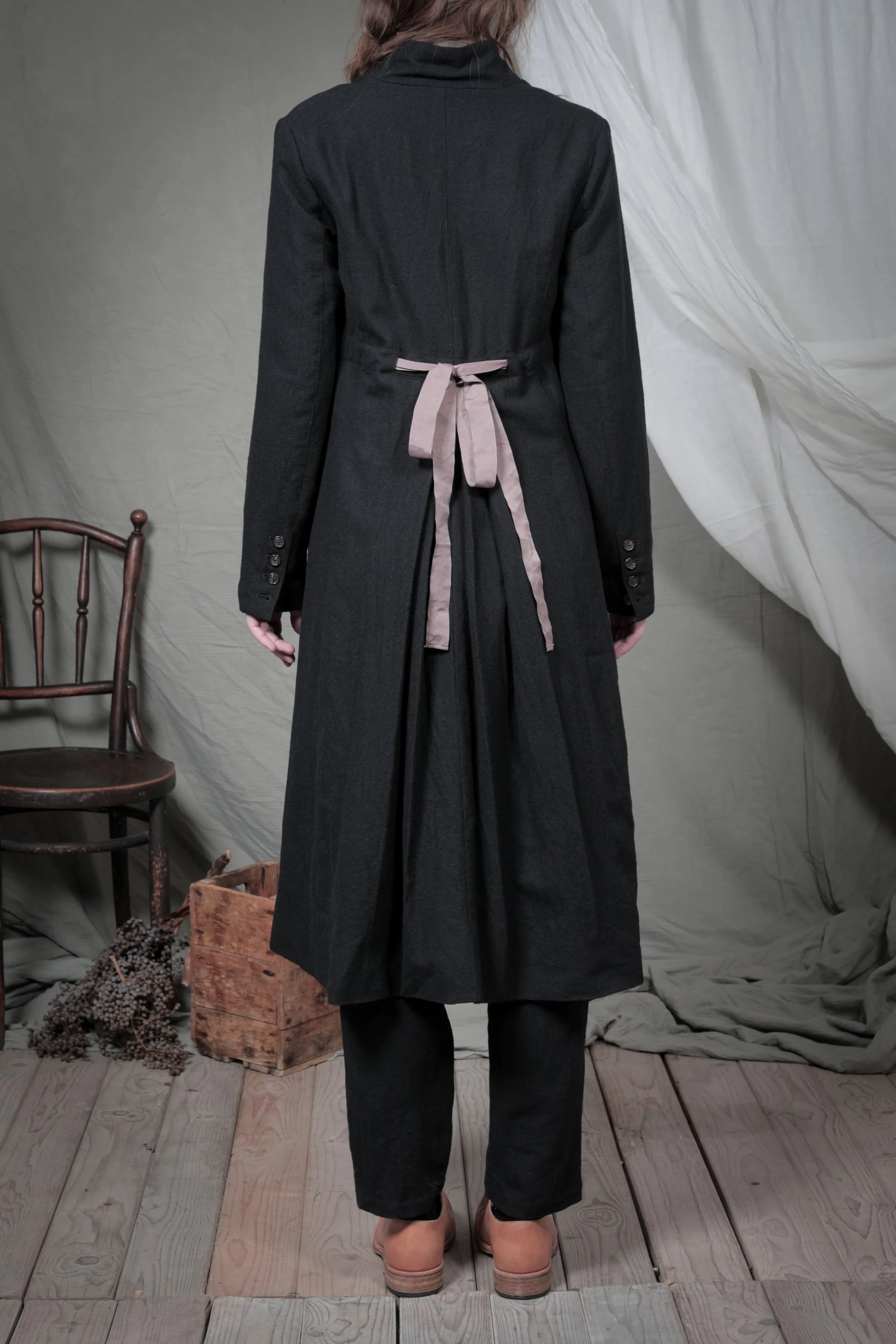 AM - AW2023 - LOOKBOOK-113.jpg
