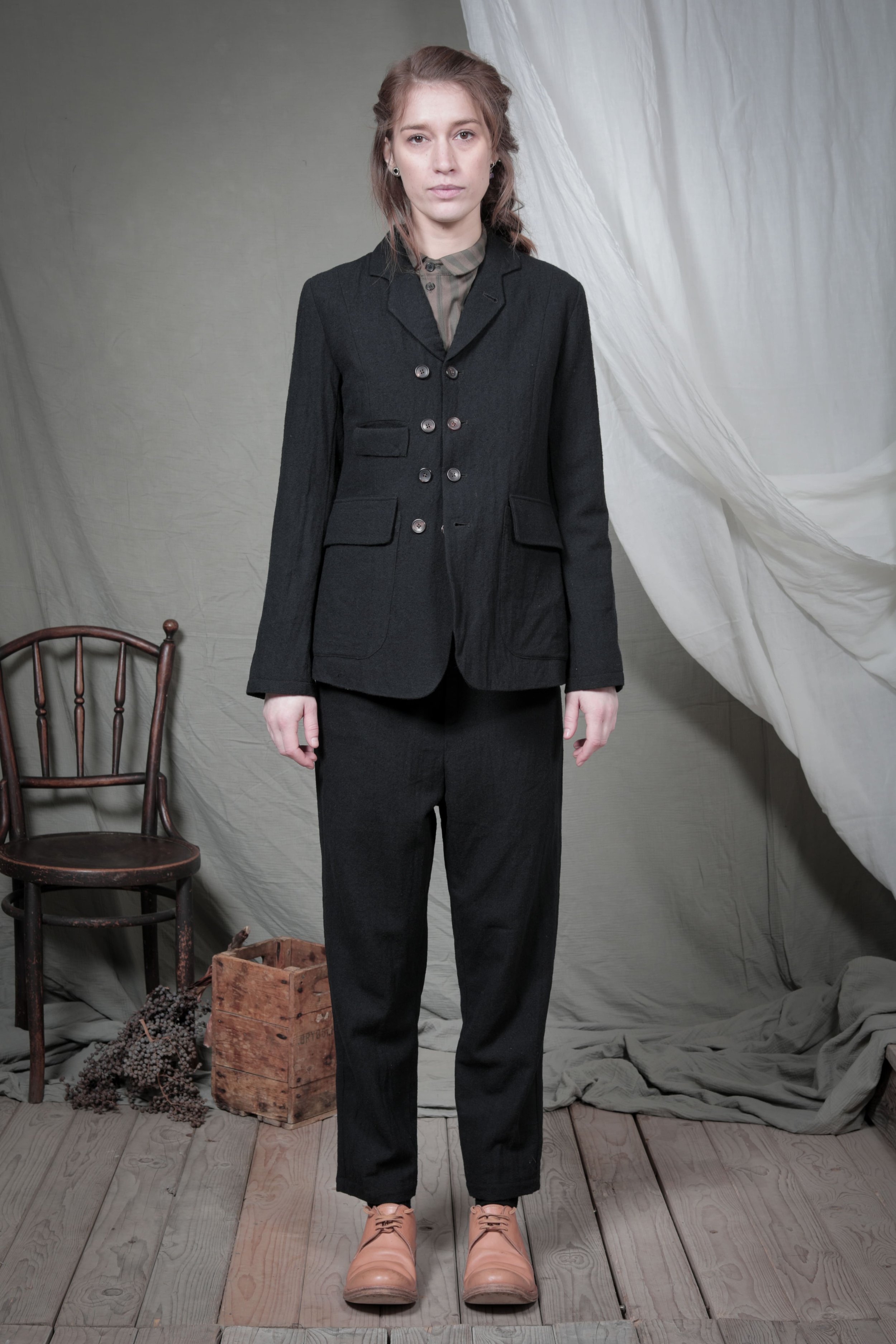 AM - AW2023 - LOOKBOOK-124.jpg