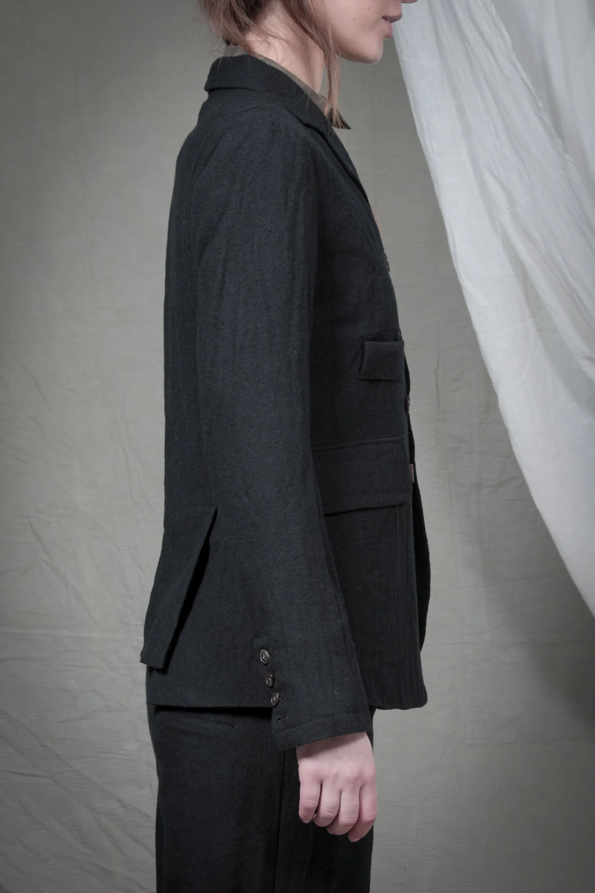 AM - AW2023 - LOOKBOOK-128.jpg
