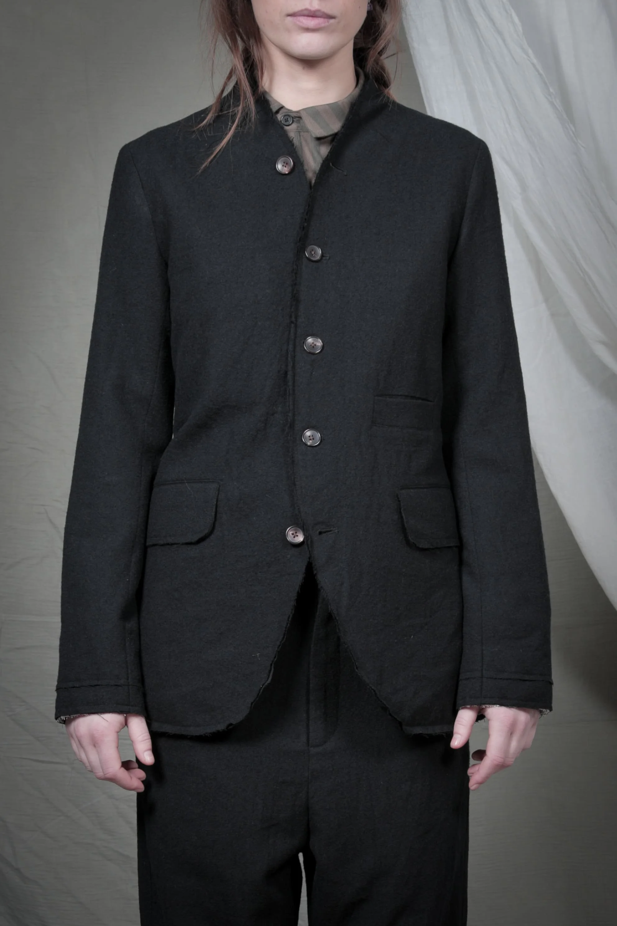 AM - AW2023 - LOOKBOOK-137.jpg