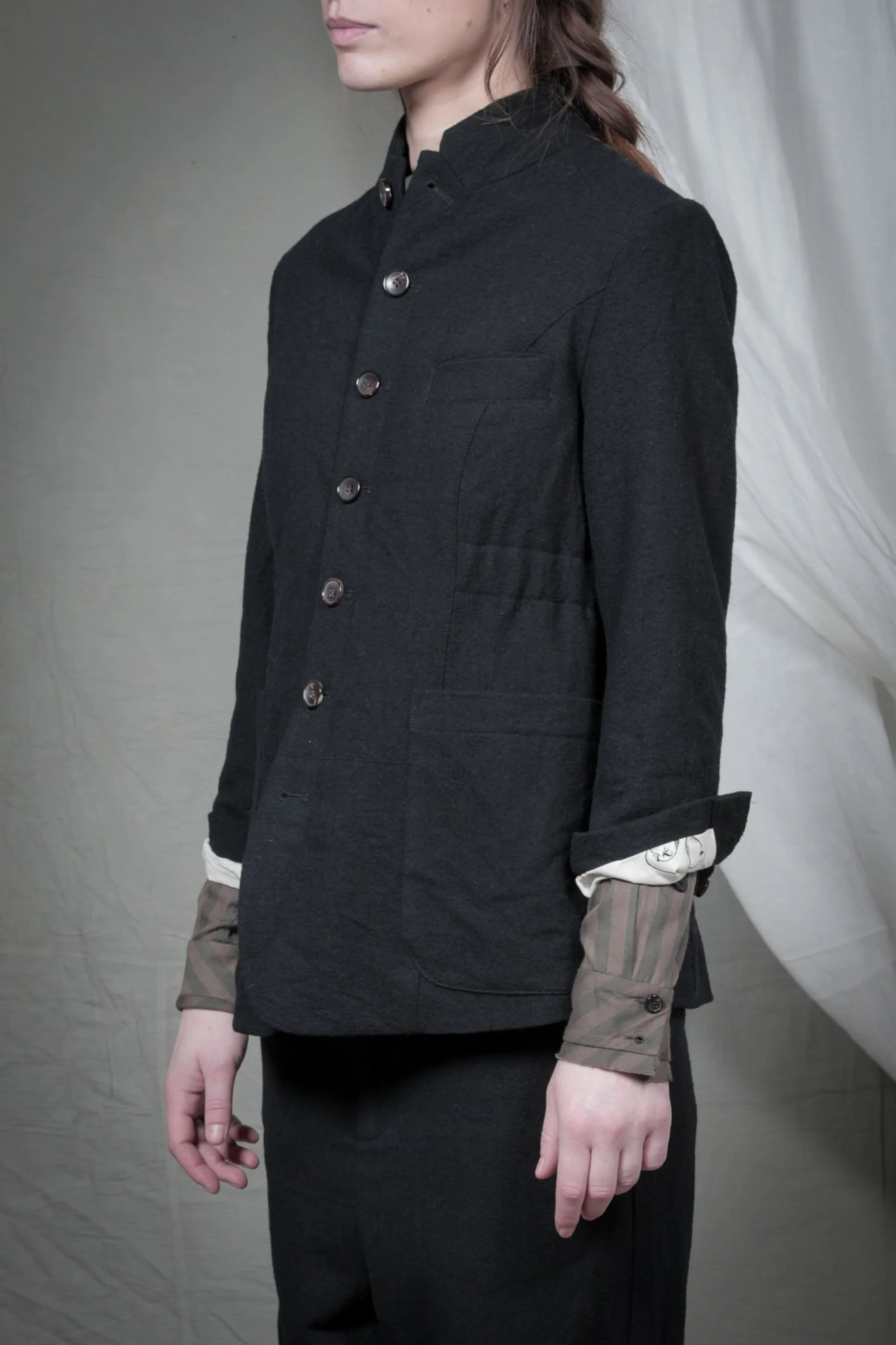 AM - AW2023 - LOOKBOOK-154.jpg