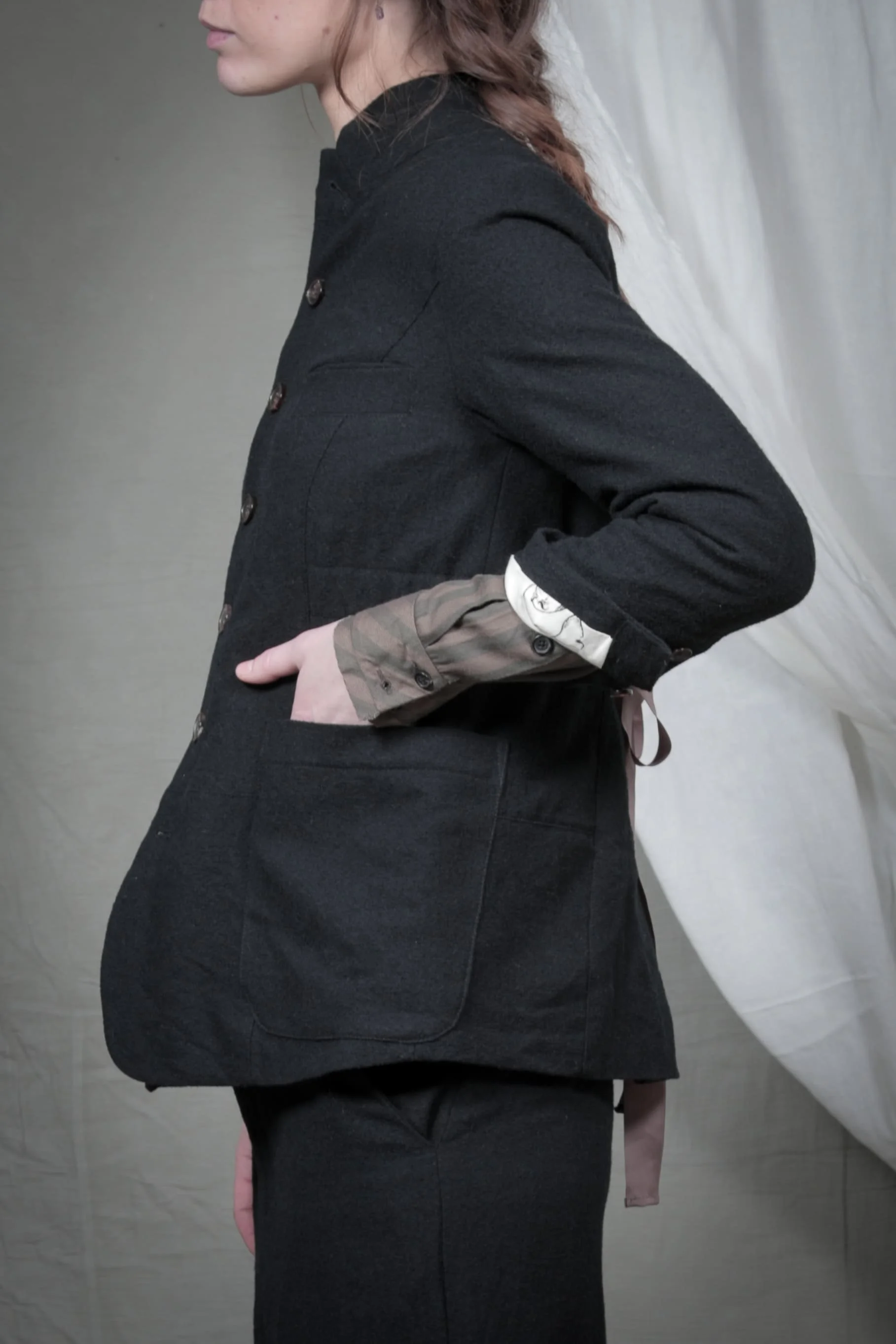 AM - AW2023 - LOOKBOOK-155.jpg