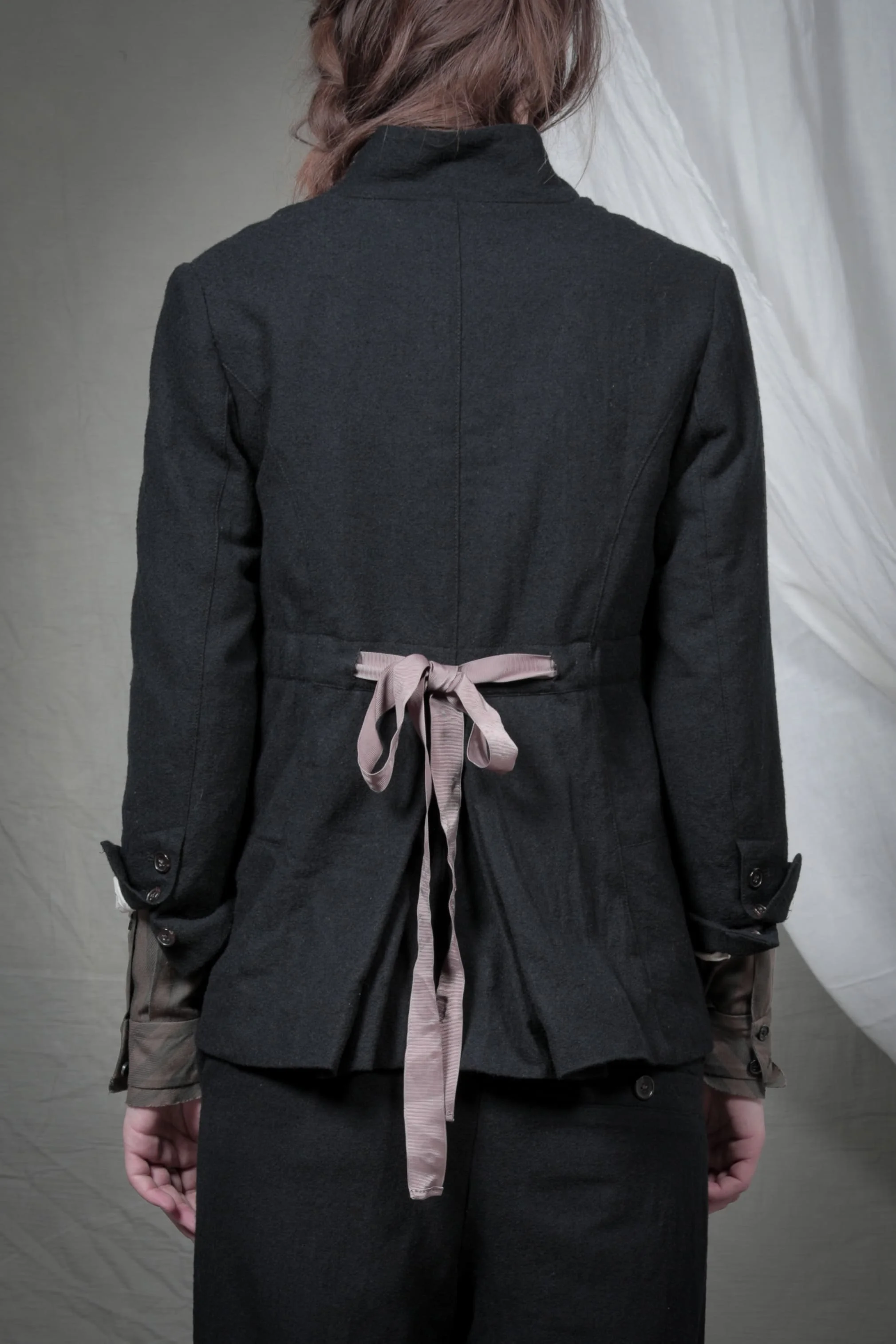 AM - AW2023 - LOOKBOOK-156.jpg