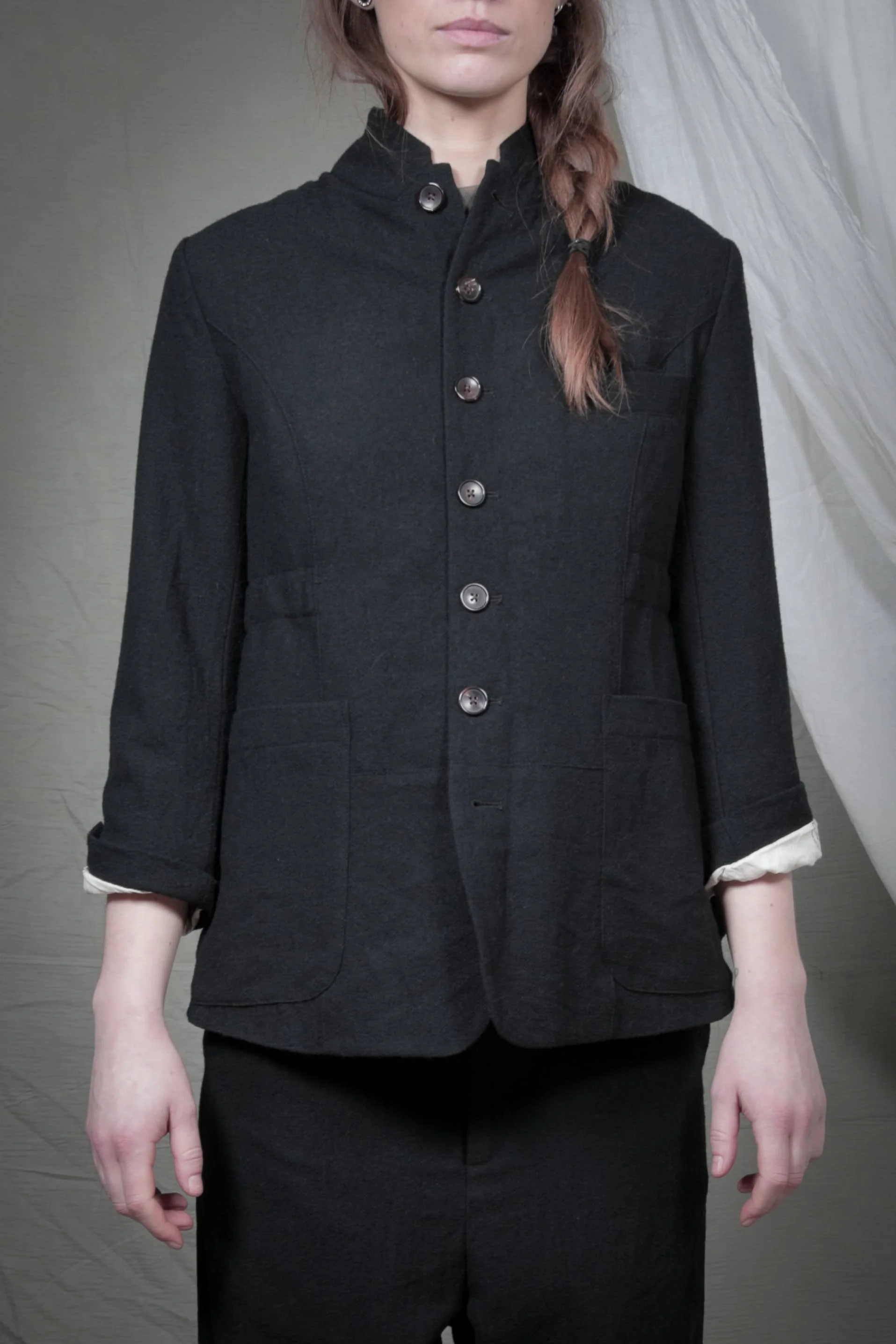 AM - AW2023 - LOOKBOOK-158.jpg