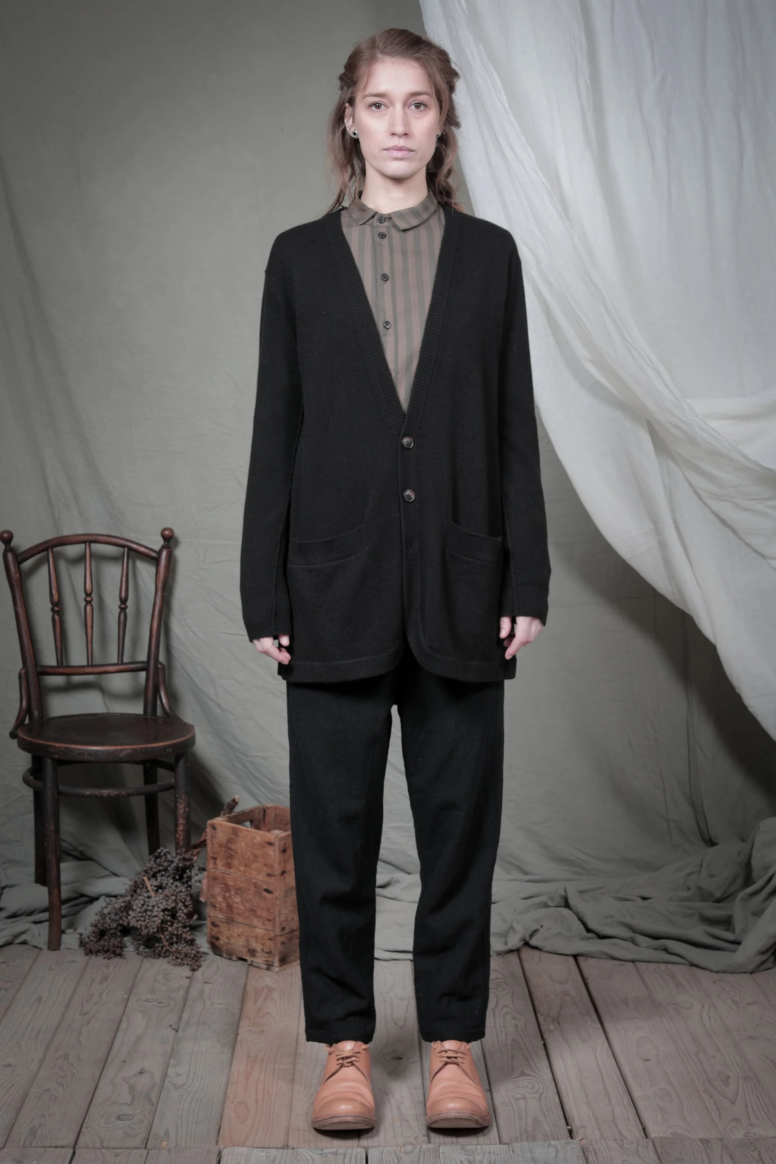 AM - AW2023 - LOOKBOOK-213.jpg